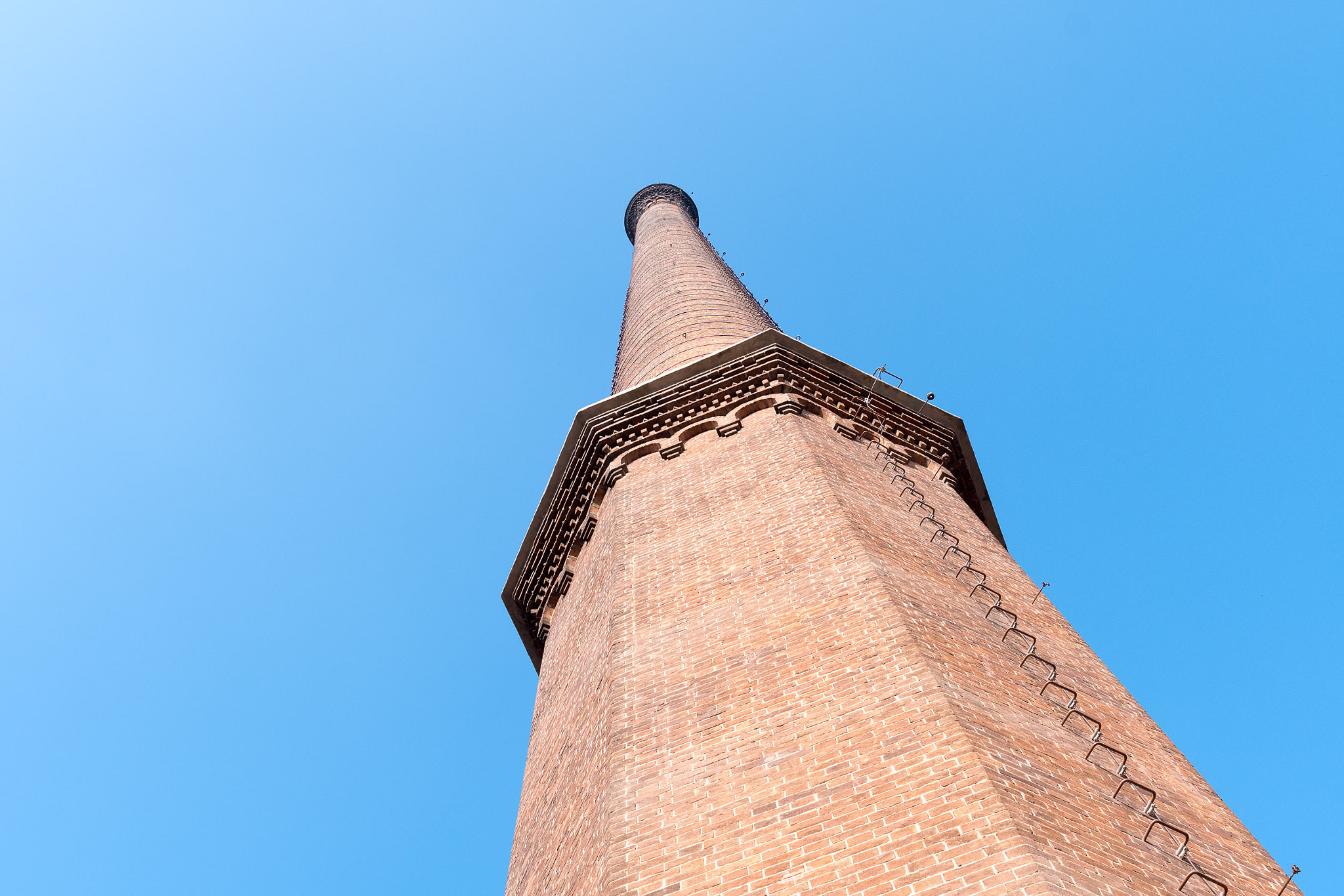 Tamron SP 24-70mm F2.8 Di VC USD sample photo. Tower photography