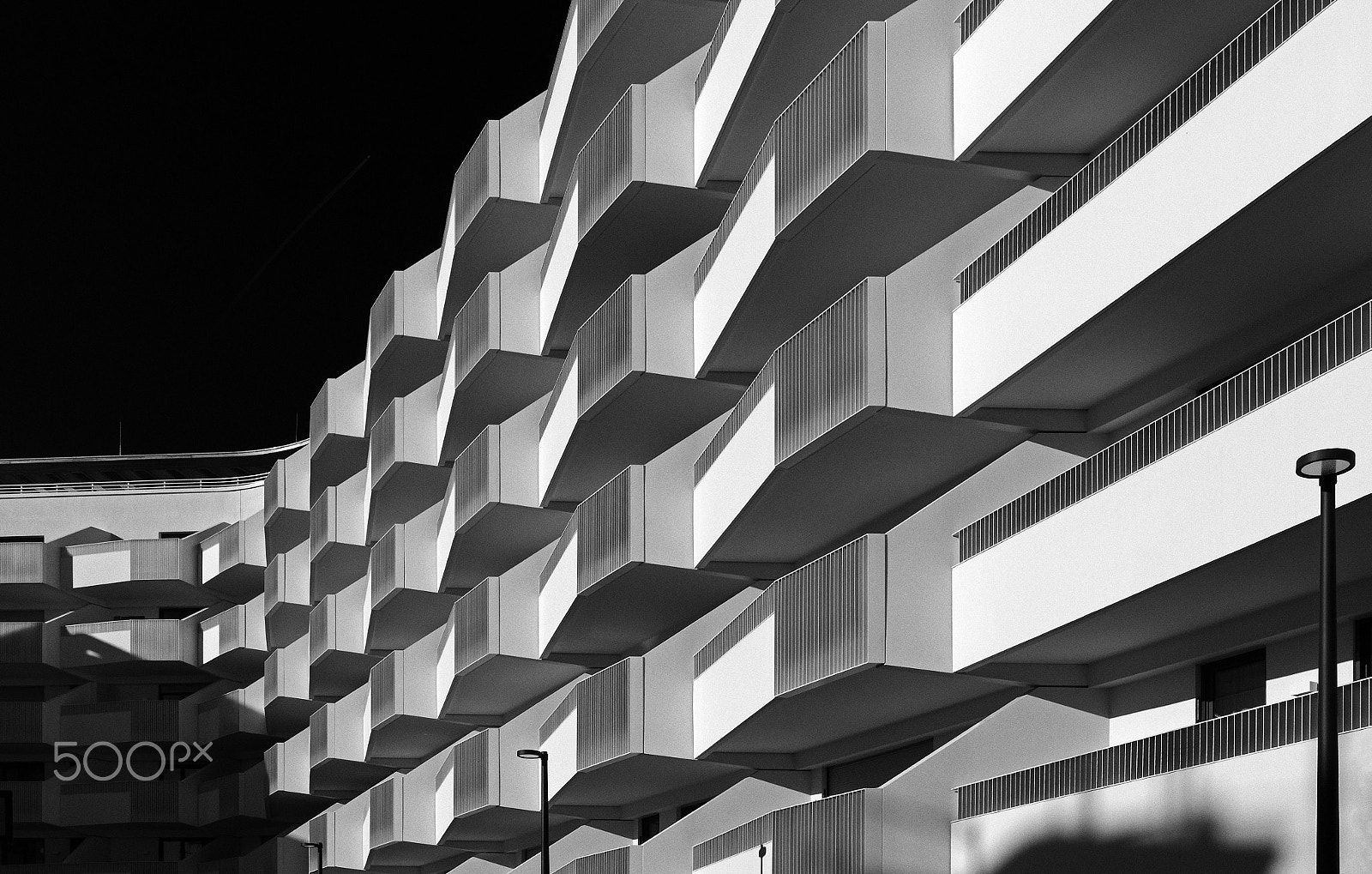 Canon EF-S 17-55mm F2.8 IS USM sample photo. Facade study l photography
