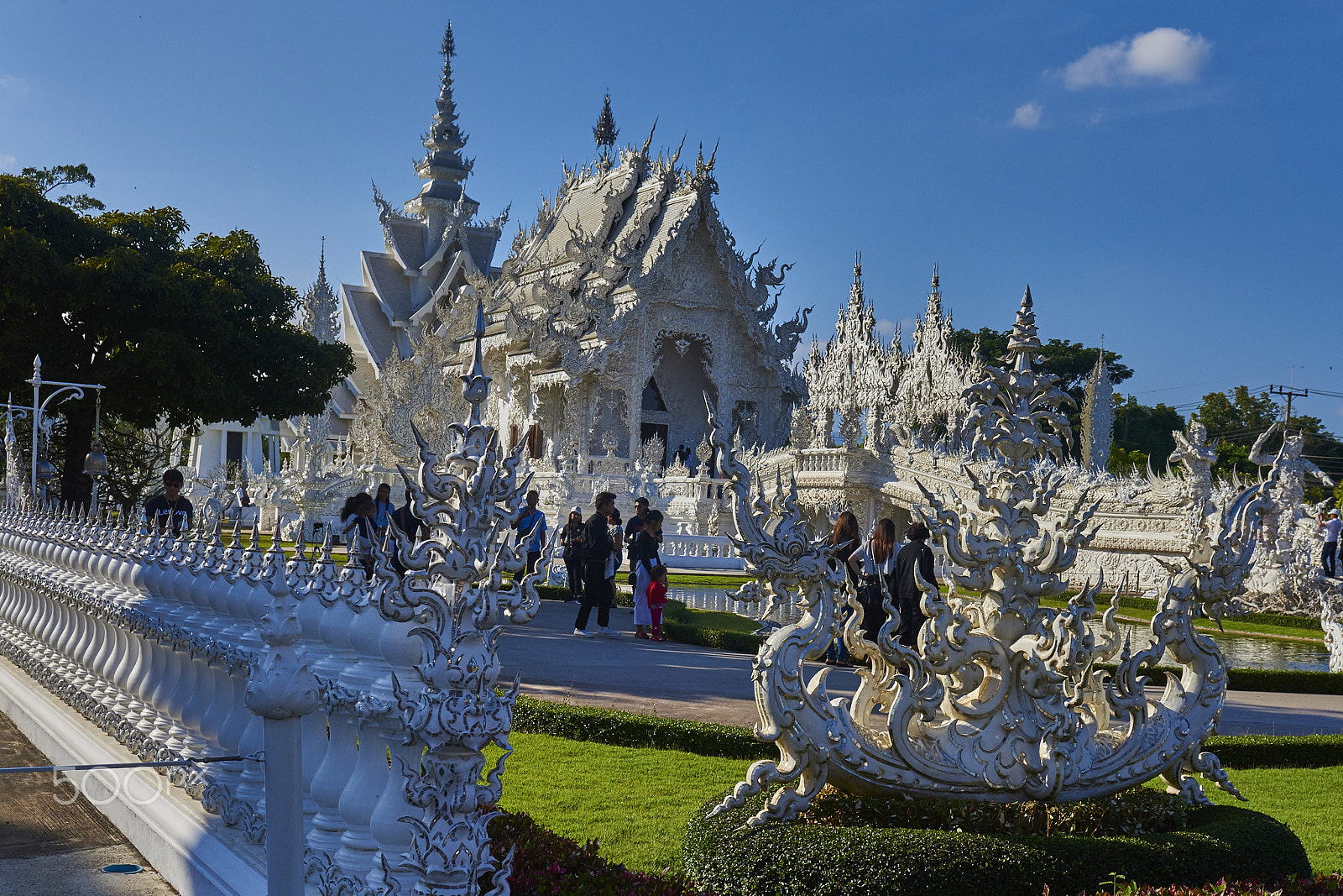 Nikon AF-S Nikkor 24-70mm F2.8G ED sample photo. White temple overview photography