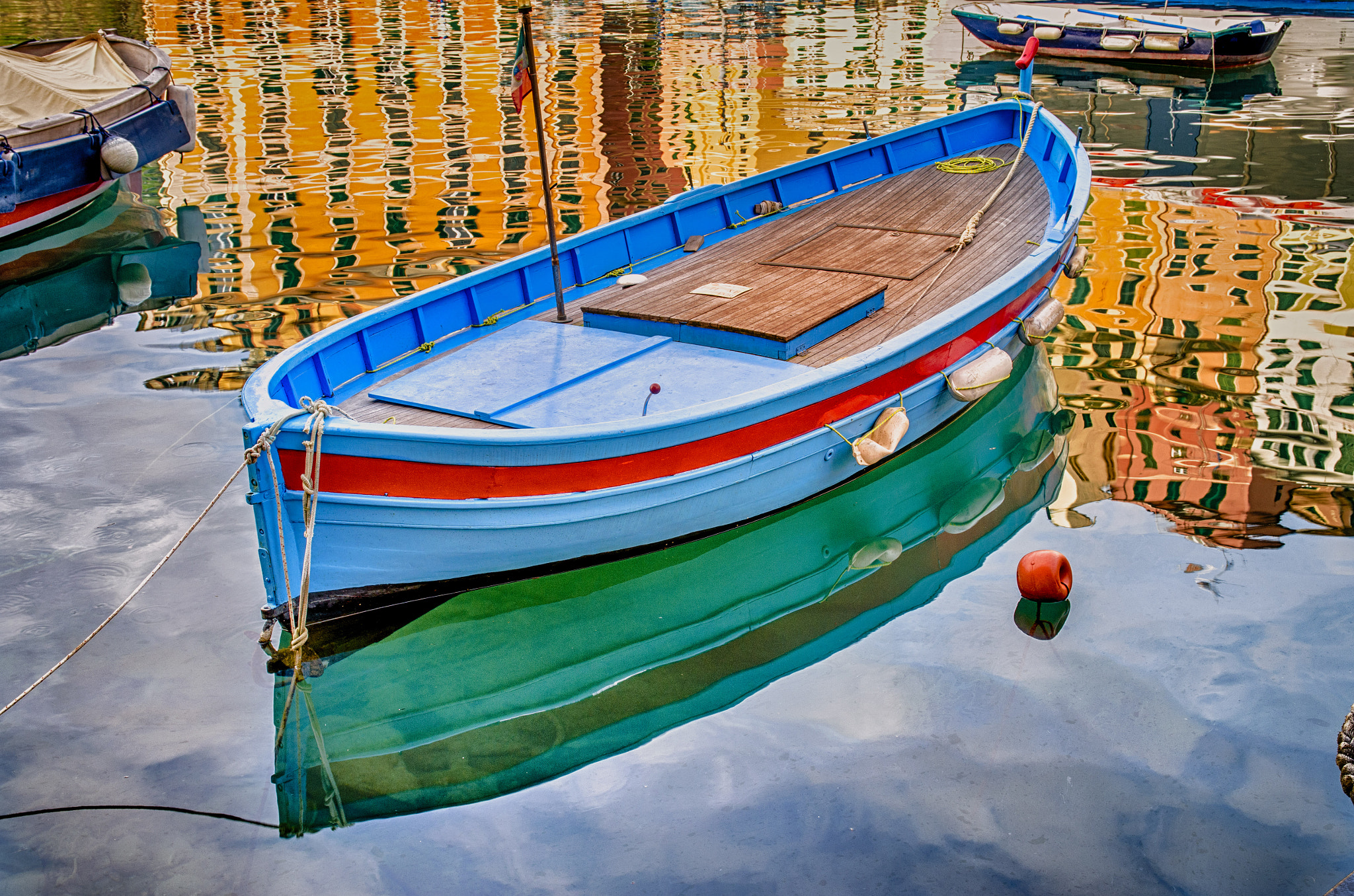 Nikon D5100 + Sigma 17-70mm F2.8-4 DC Macro OS HSM | C sample photo. Camogli photography