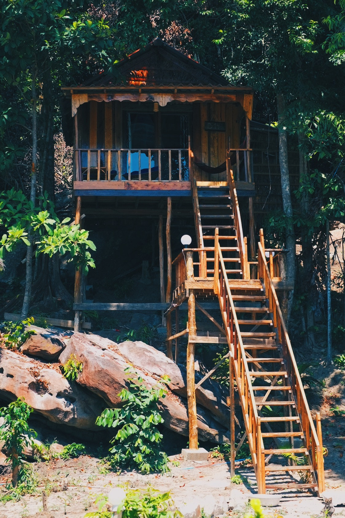 Fujifilm X-Pro1 sample photo. Lovely place to stay. kohrong photography