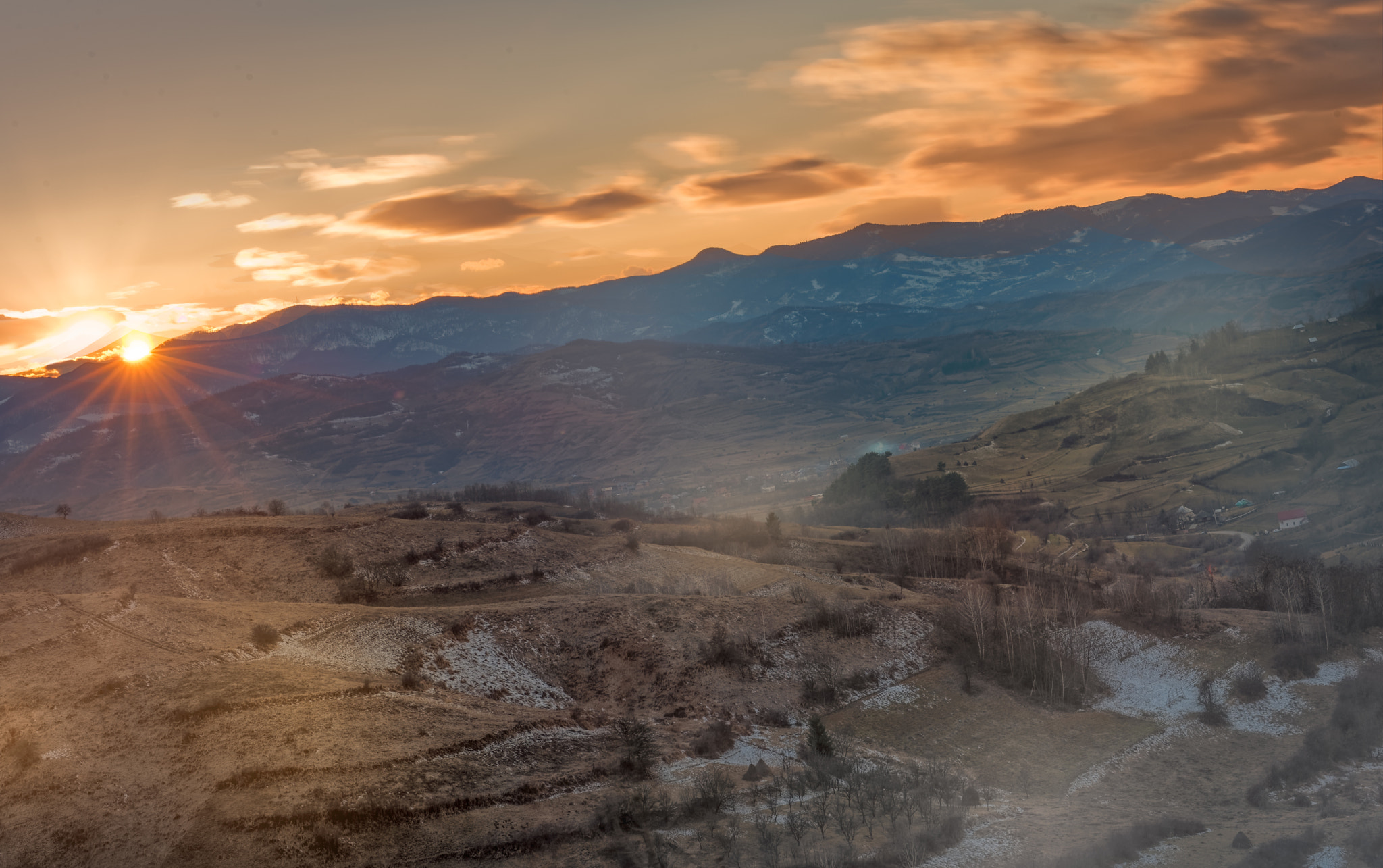 Nikon AF-Nikkor 80-200mm F2.8D ED sample photo. Sunset photography
