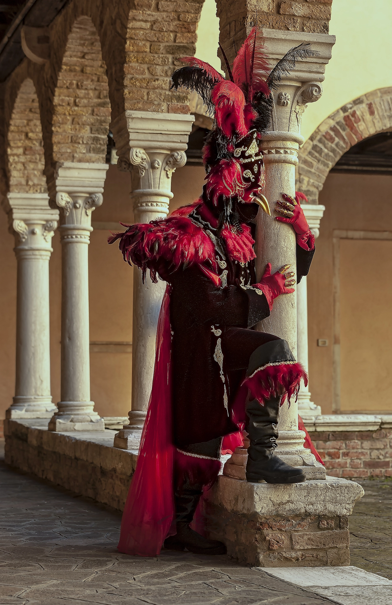 Sigma 70-200mm F2.8 EX DG OS HSM sample photo. " caraval  a venise " photography