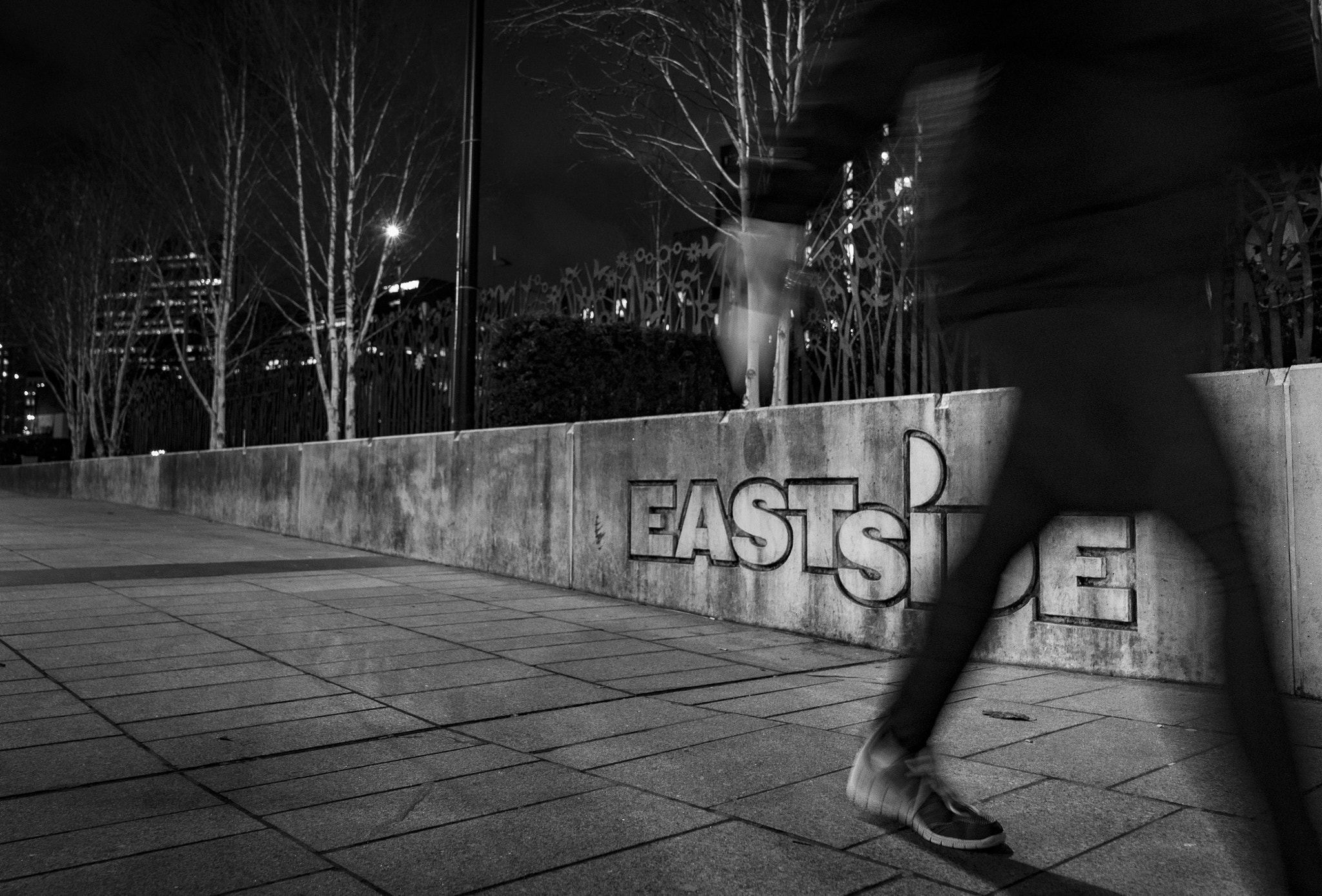 Sony FE 28mm F2 sample photo. Birmingham streets photography