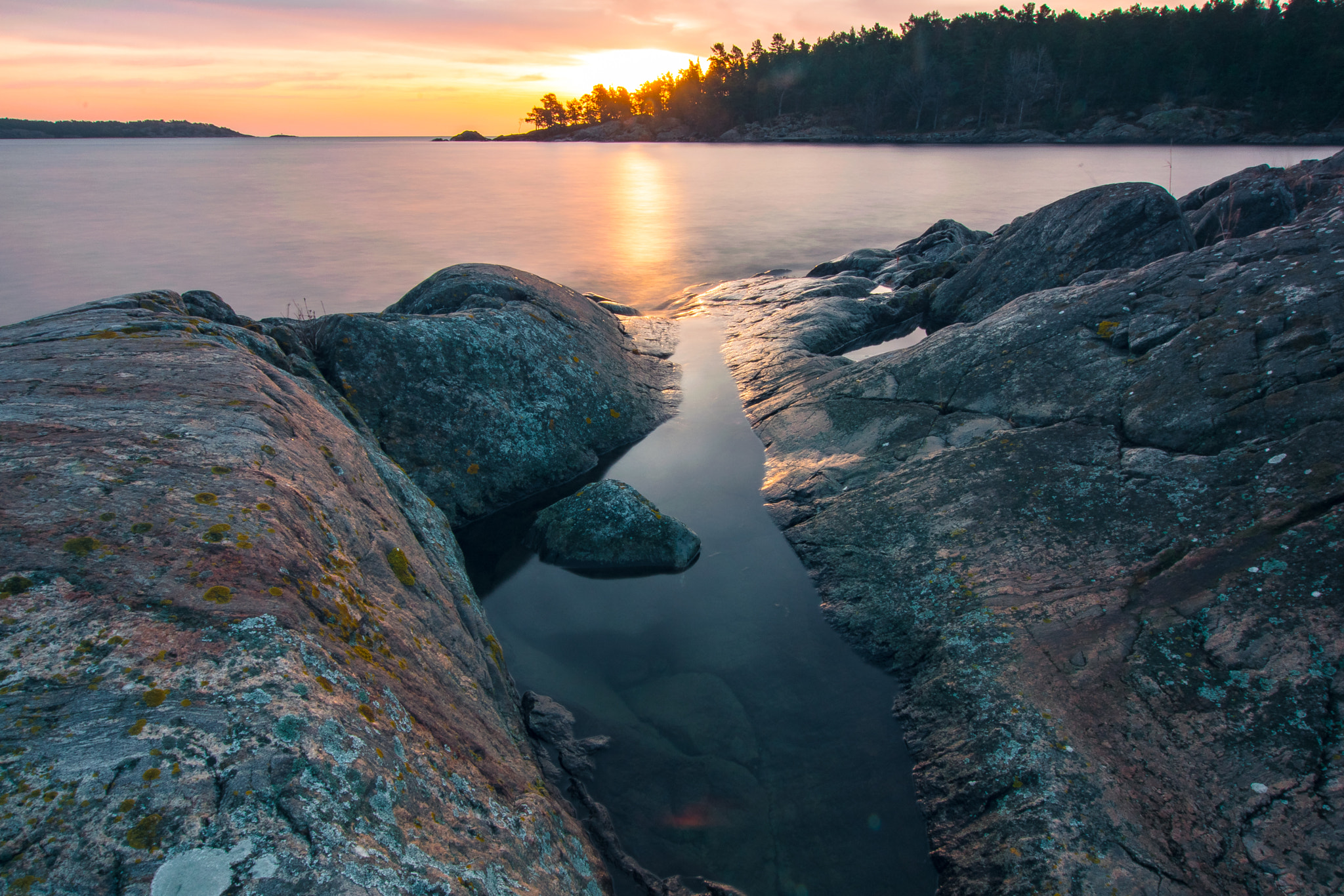 Nikon D3300 + Sigma 10-20mm F3.5 EX DC HSM sample photo. Smooth sunset photography