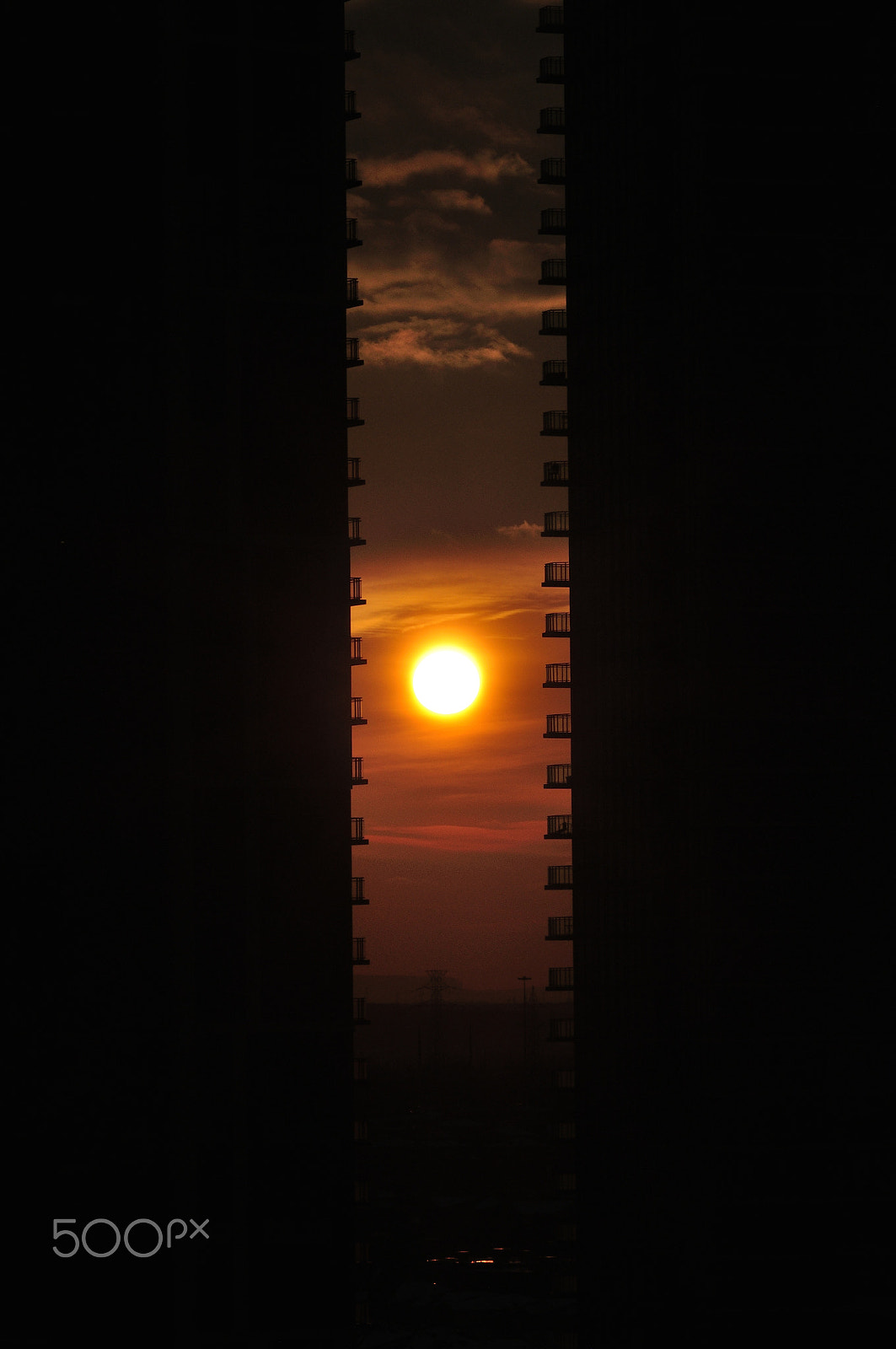 Nikon AF-Nikkor 80-200mm F2.8D ED sample photo. Between past and future photography