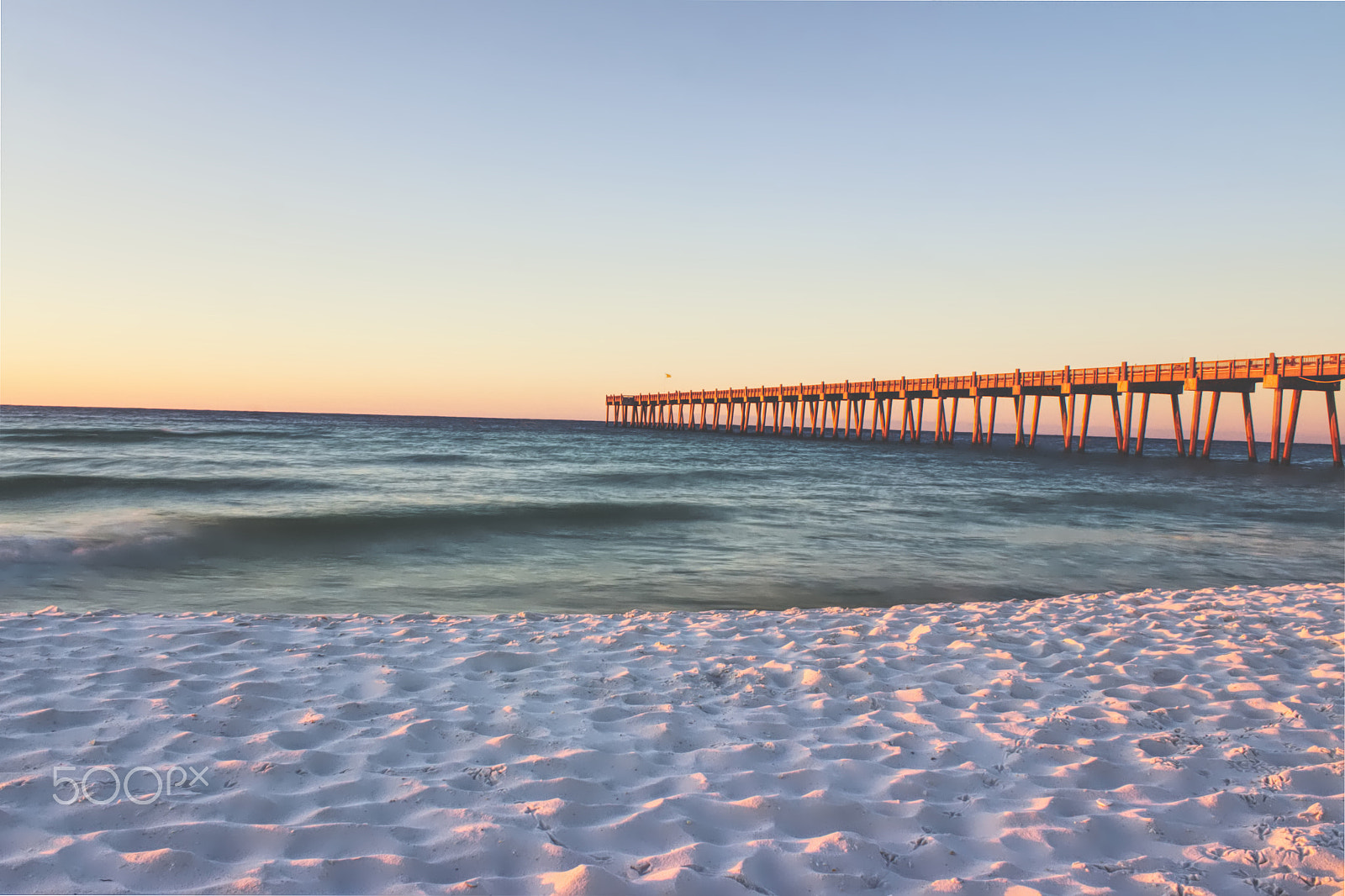 18.0 - 55.0 mm sample photo. Down by the pier photography