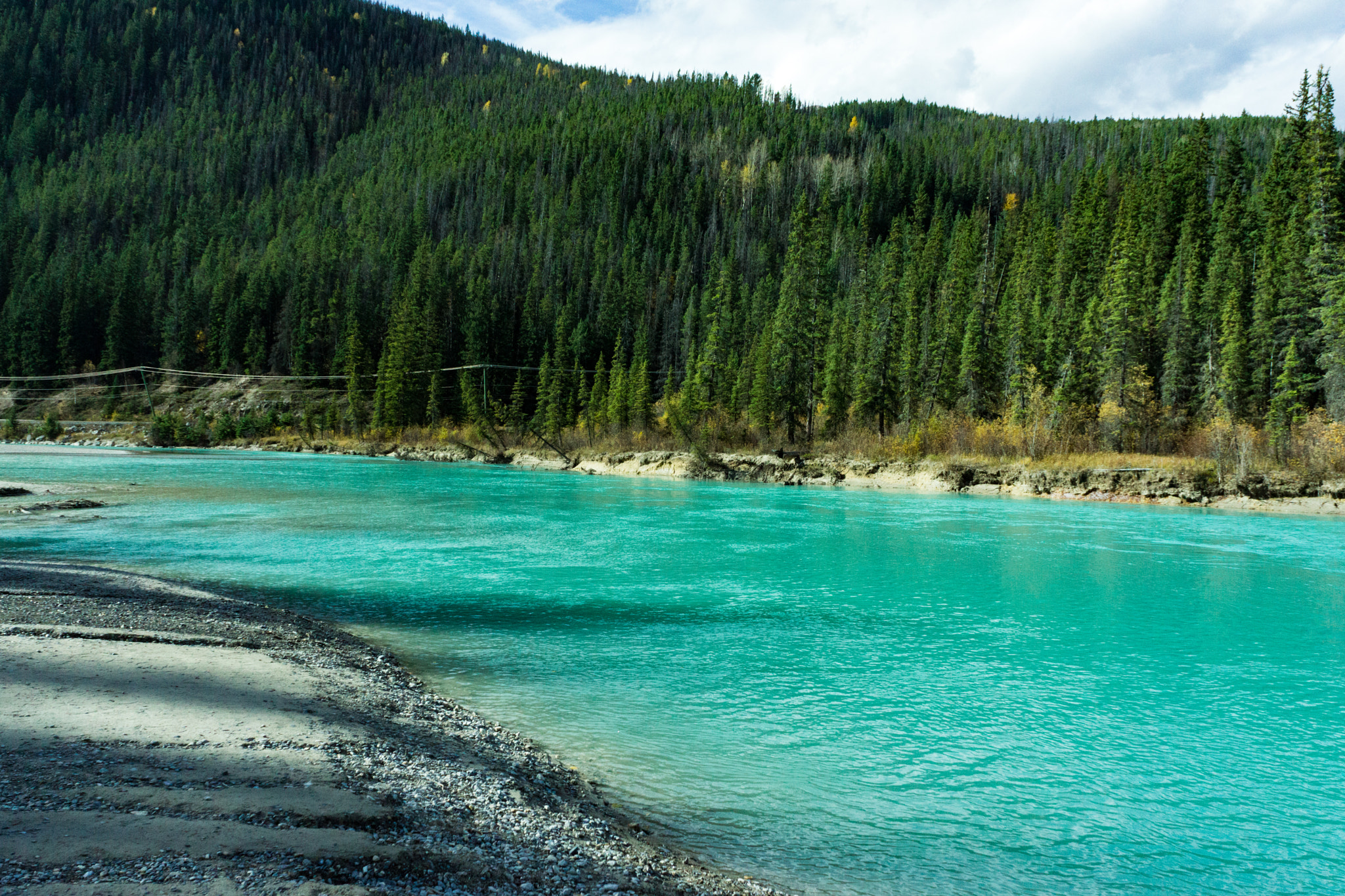 Sony Alpha NEX-7 + Sony E 18-55mm F3.5-5.6 OSS sample photo. Emerald river photography