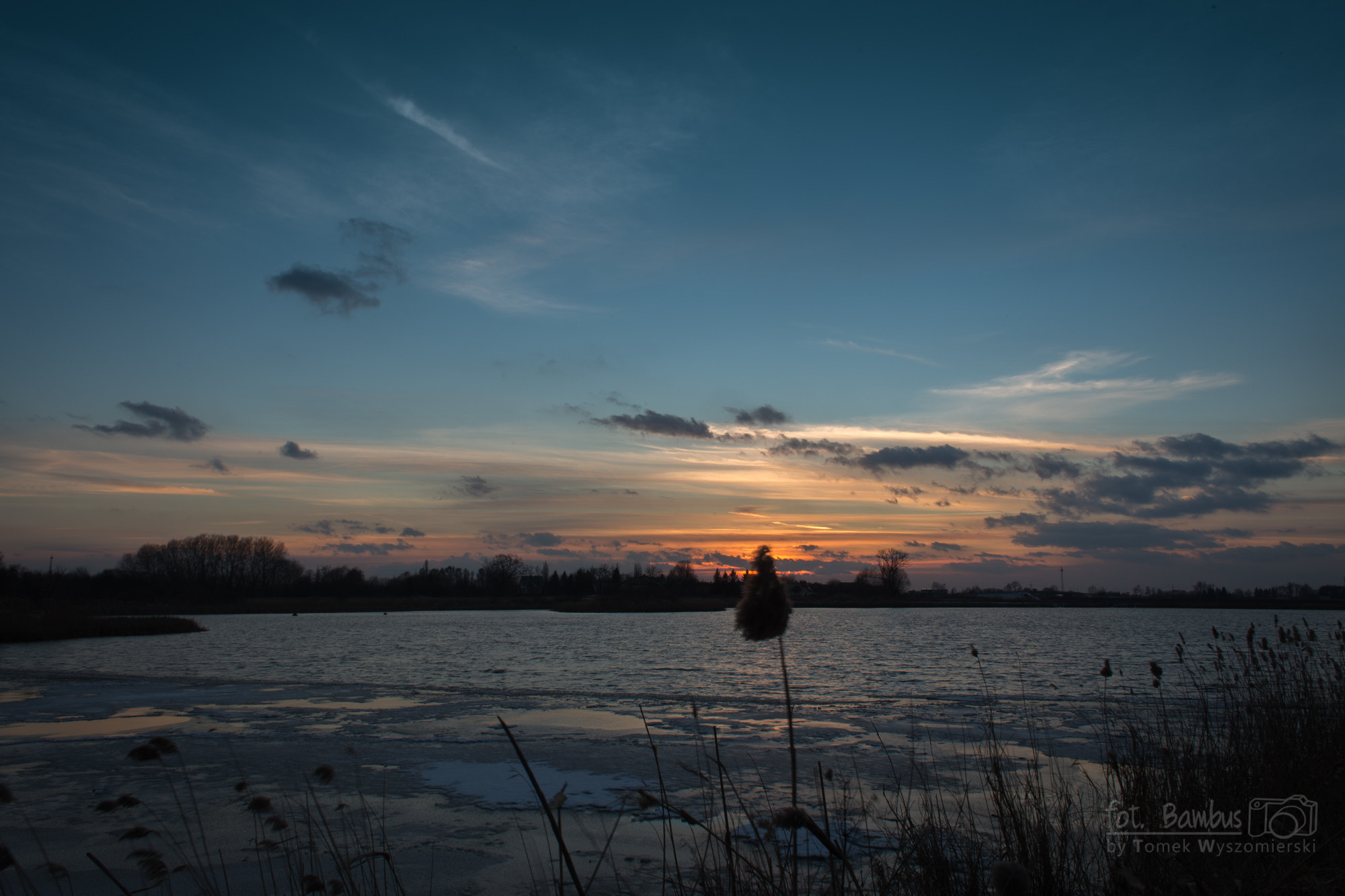 Canon EOS 6D + Canon EF 28mm F1.8 USM sample photo. Blue sky photography