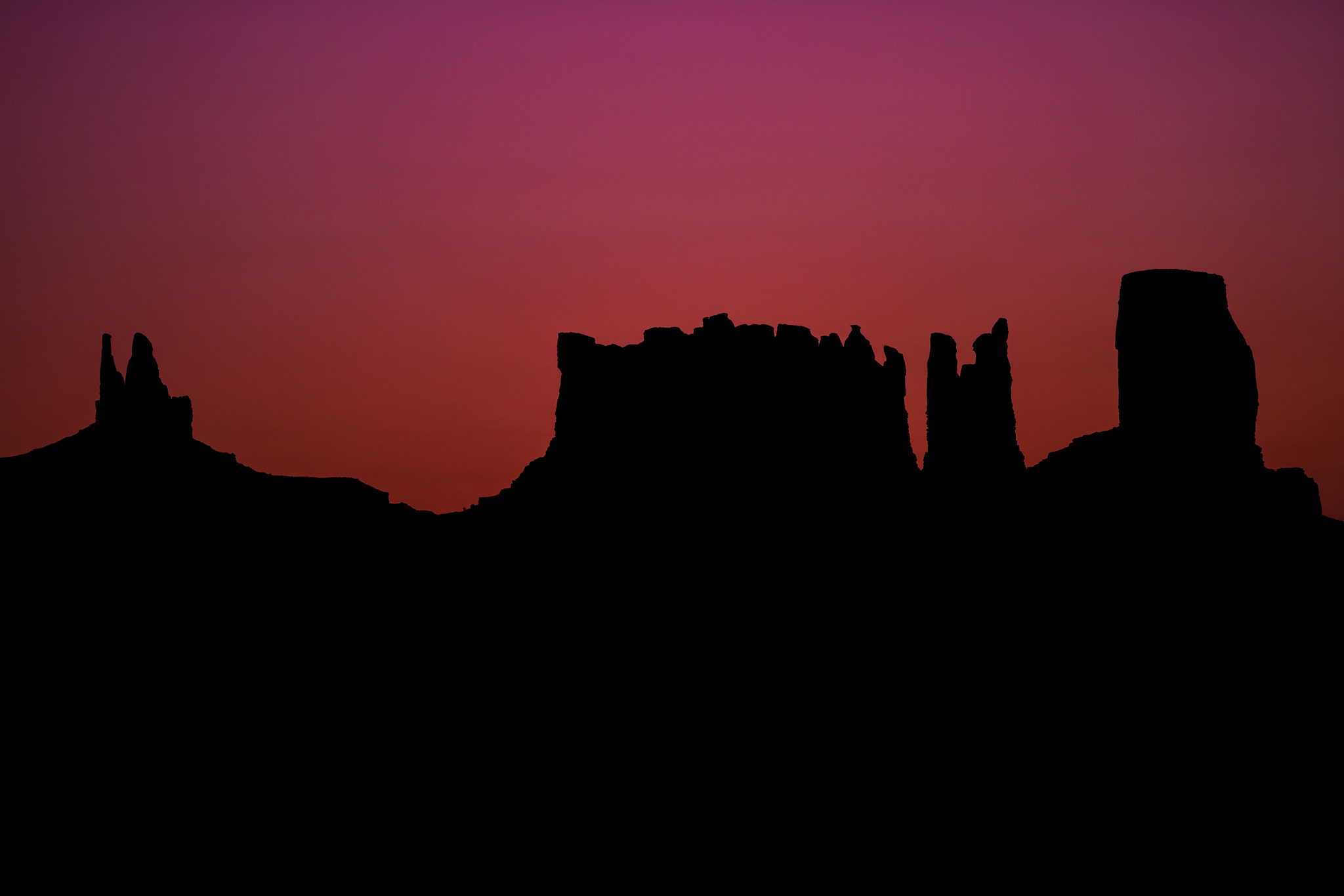 Canon EF 300mm F2.8L IS II USM sample photo. Monument valley photography