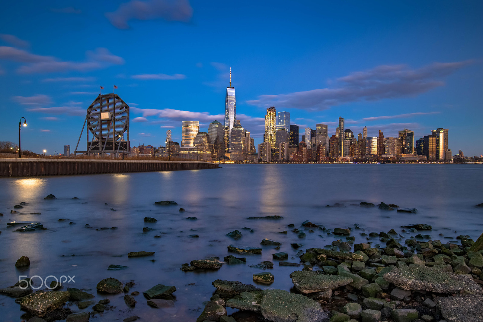 Nikon D800 + Nikon AF-S Nikkor 18-35mm F3.5-4.5G ED sample photo. Nyc skyline photography