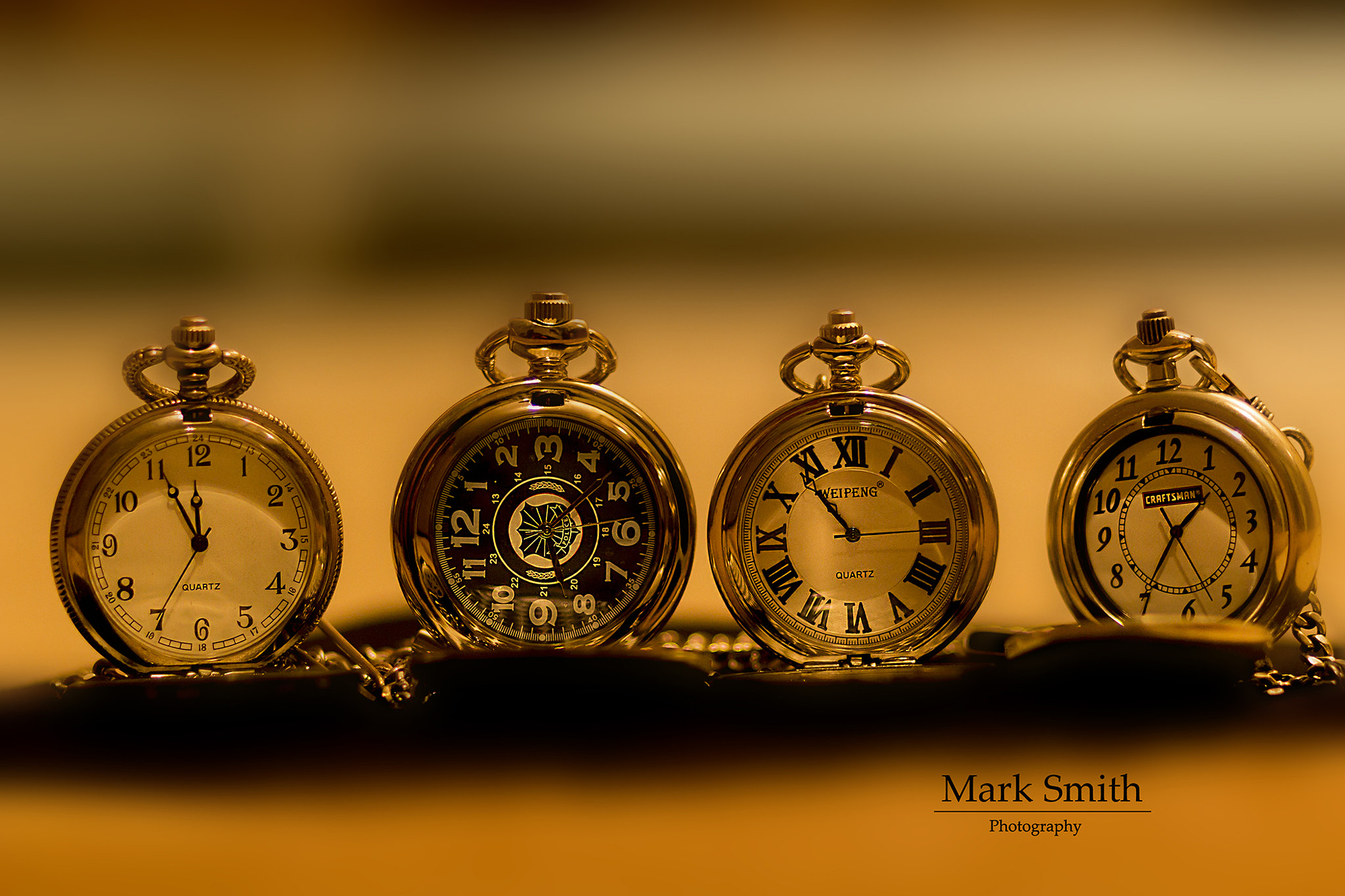 Canon EOS 600D (Rebel EOS T3i / EOS Kiss X5) sample photo. Time keeps on ticking photography