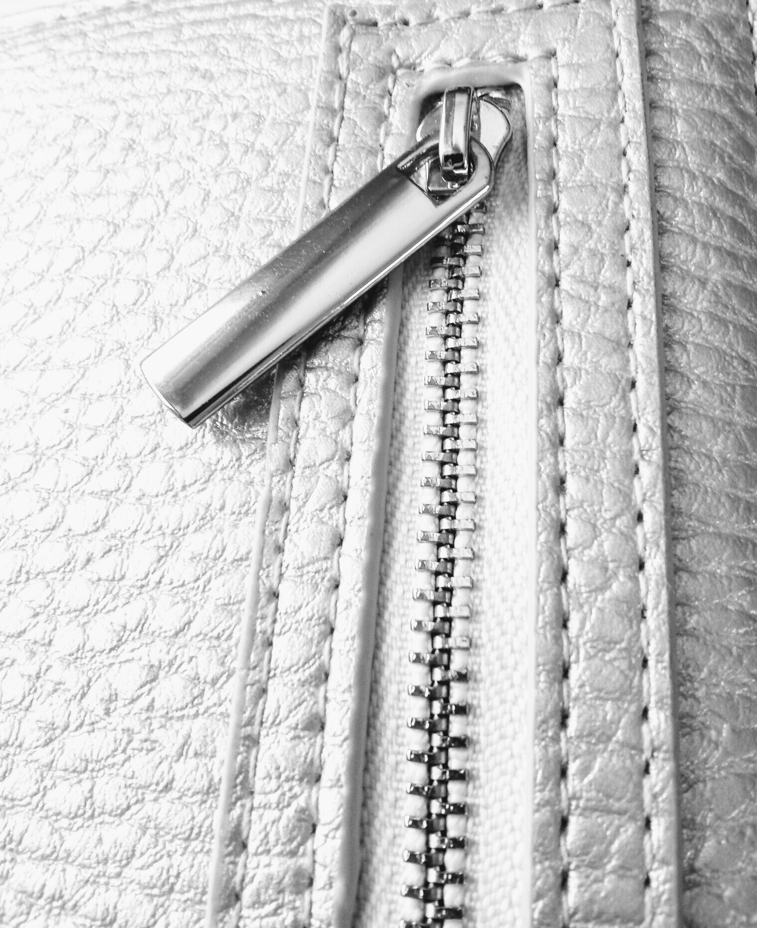 LG X POWER sample photo. Zipper photography
