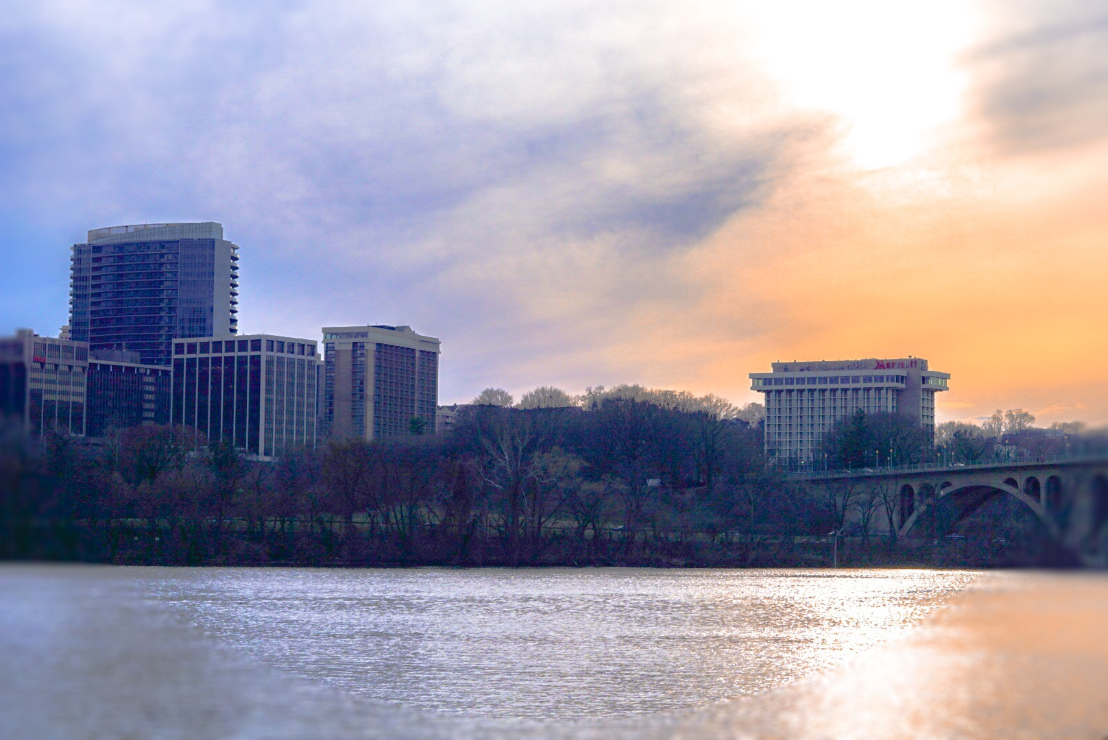 Sony FE 50mm F1.8 sample photo. D.c. sky photography