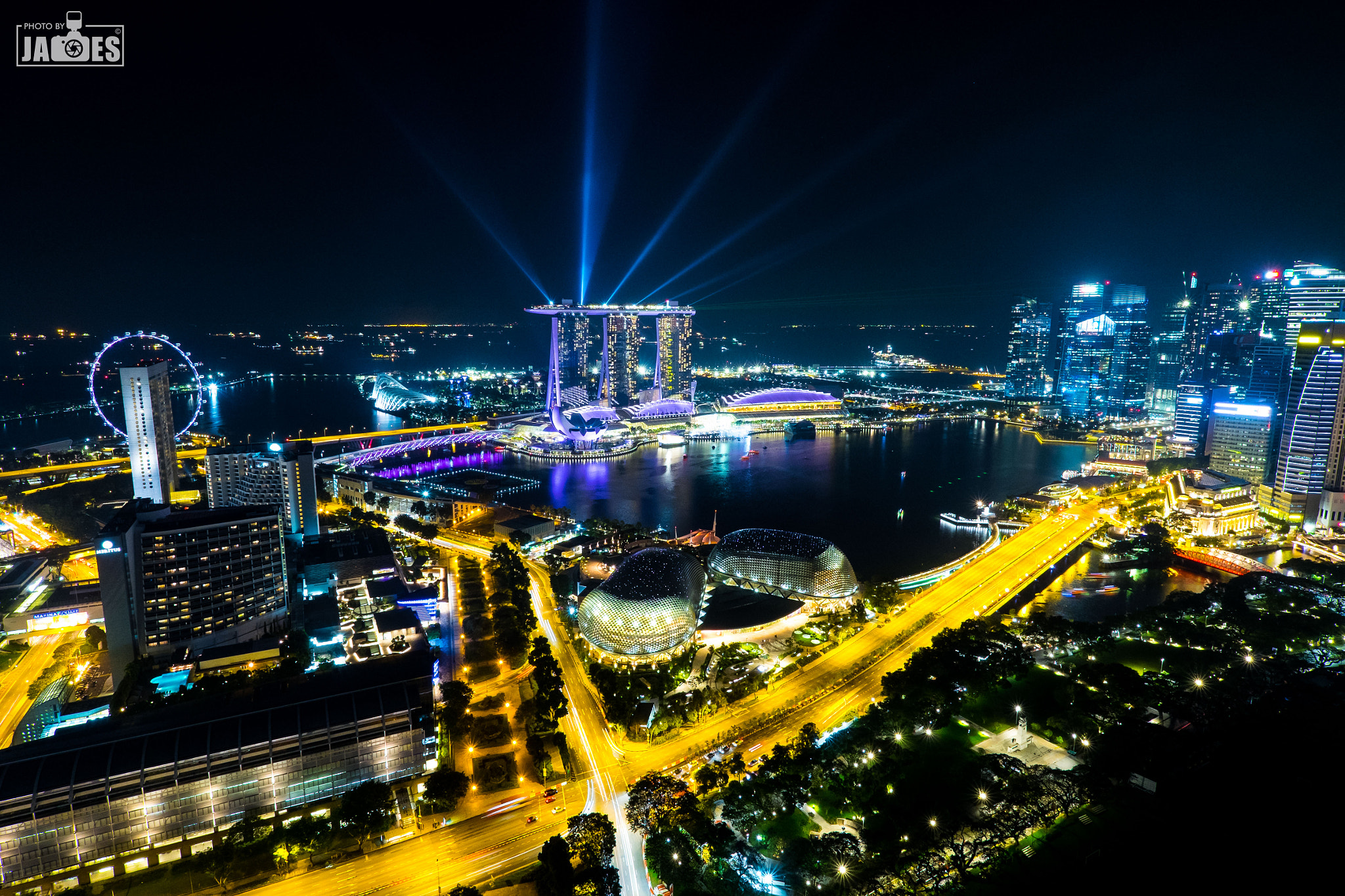 ZEISS Touit 12mm F2.8 sample photo. The "singapore" photography