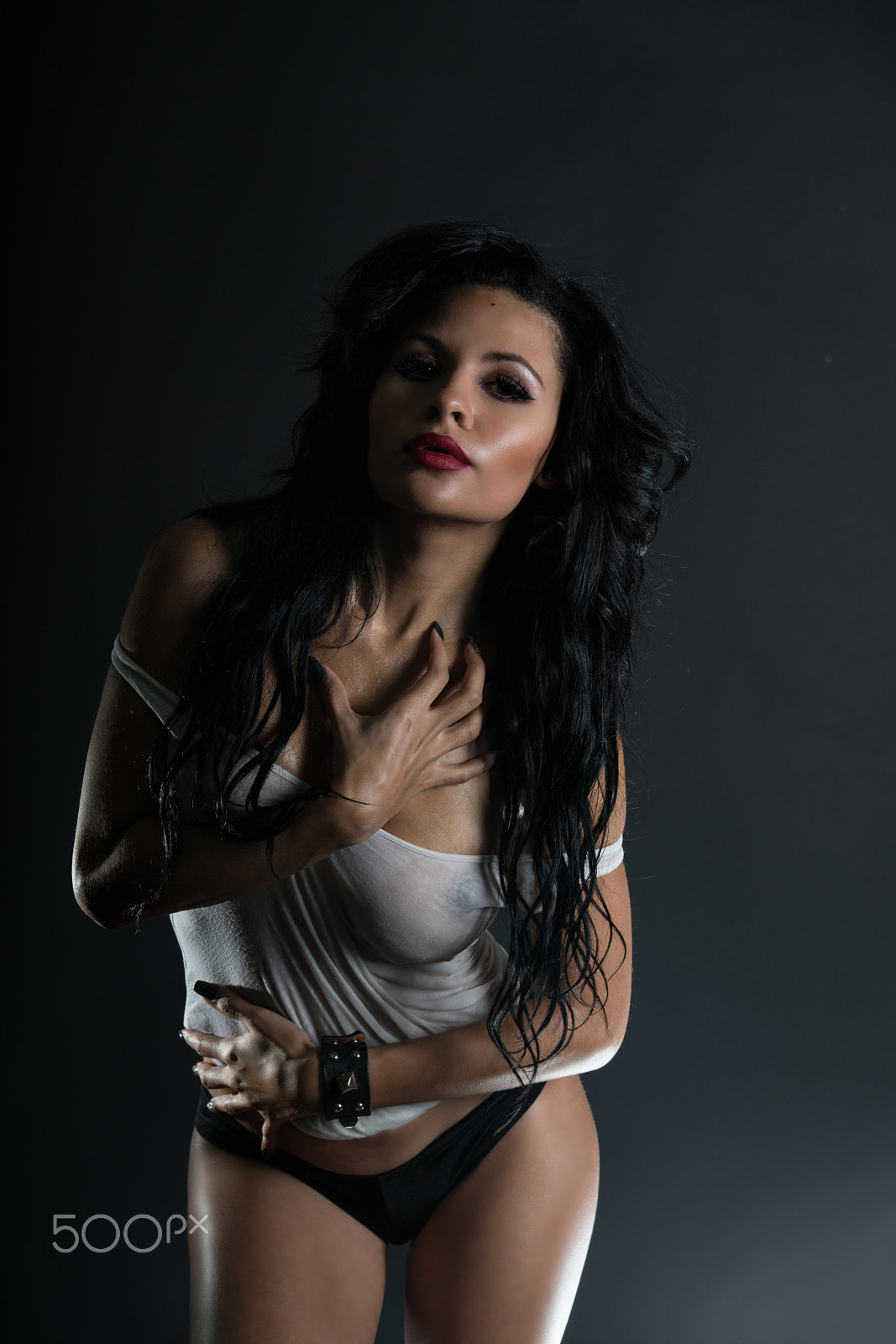 Sony a7R II + Canon EF 70-200mm F4L IS USM sample photo. Raissa wet t shirt photography