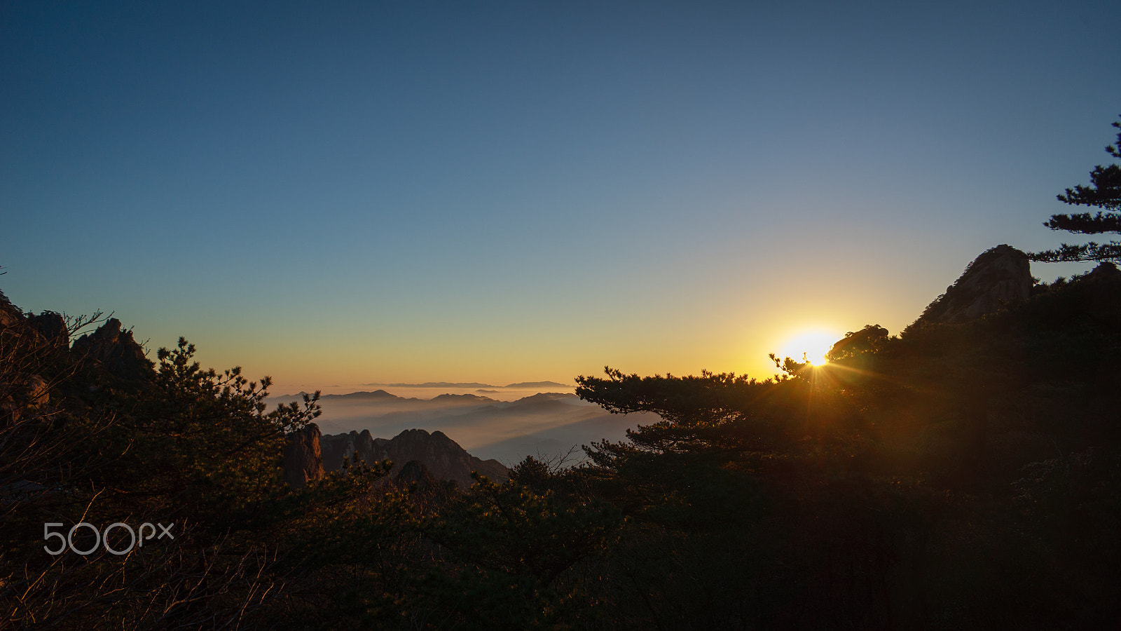 Sony Alpha NEX-5N sample photo. Sunset and sunrise in huangshan china photography