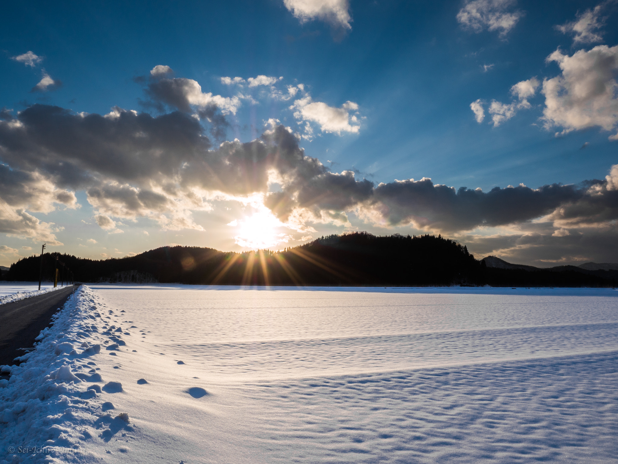 Panasonic Lumix DMC-GH4 + Olympus M.Zuiko Digital ED 12-40mm F2.8 Pro sample photo. Sunset photography