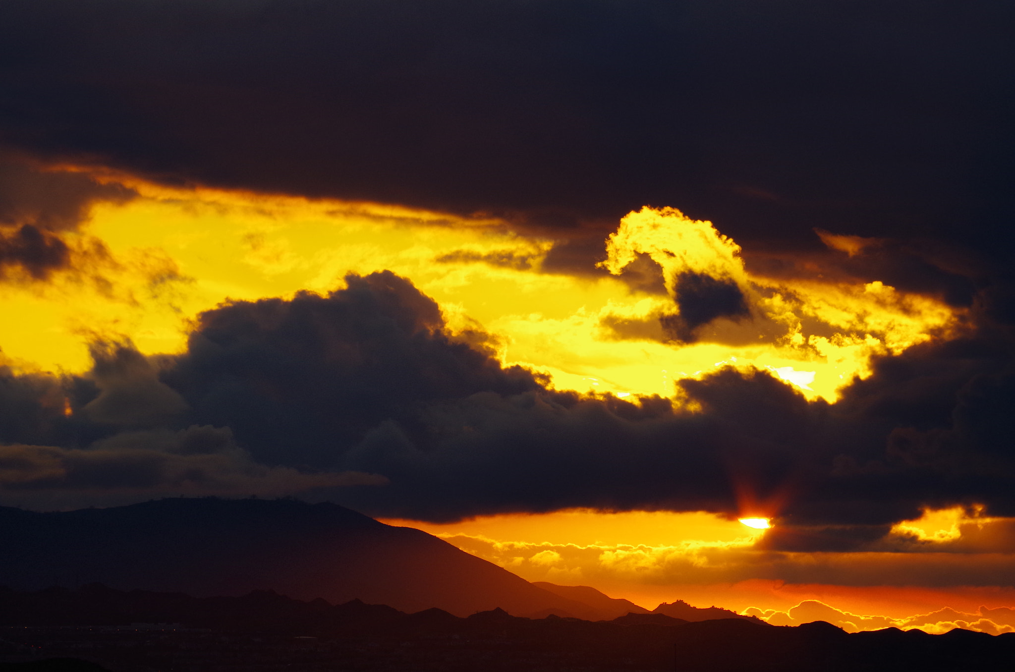 Pentax K-50 sample photo. Sunset over canyon country photography