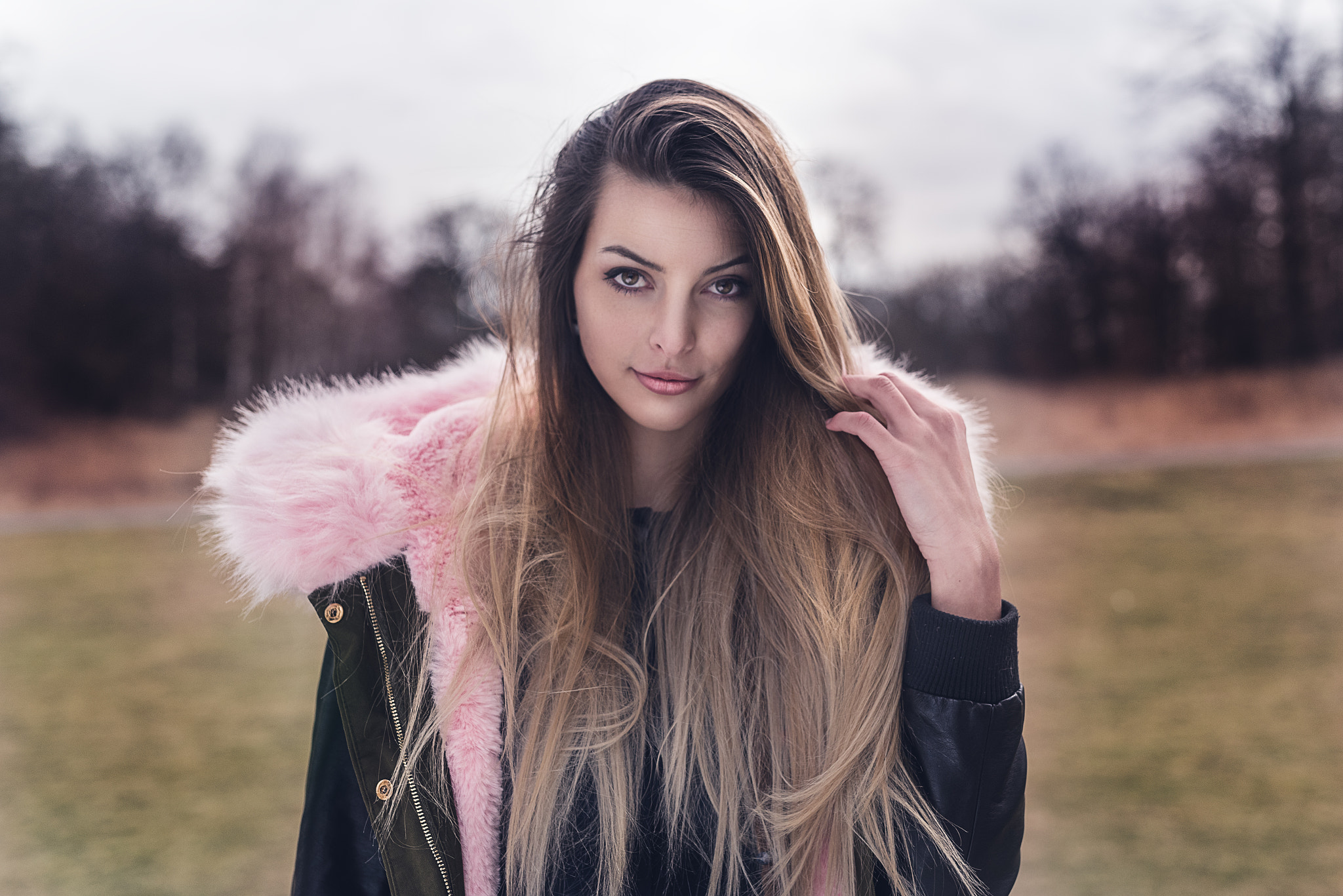 Sigma 50mm F1.4 DG HSM Art sample photo. Woman in the forest photography