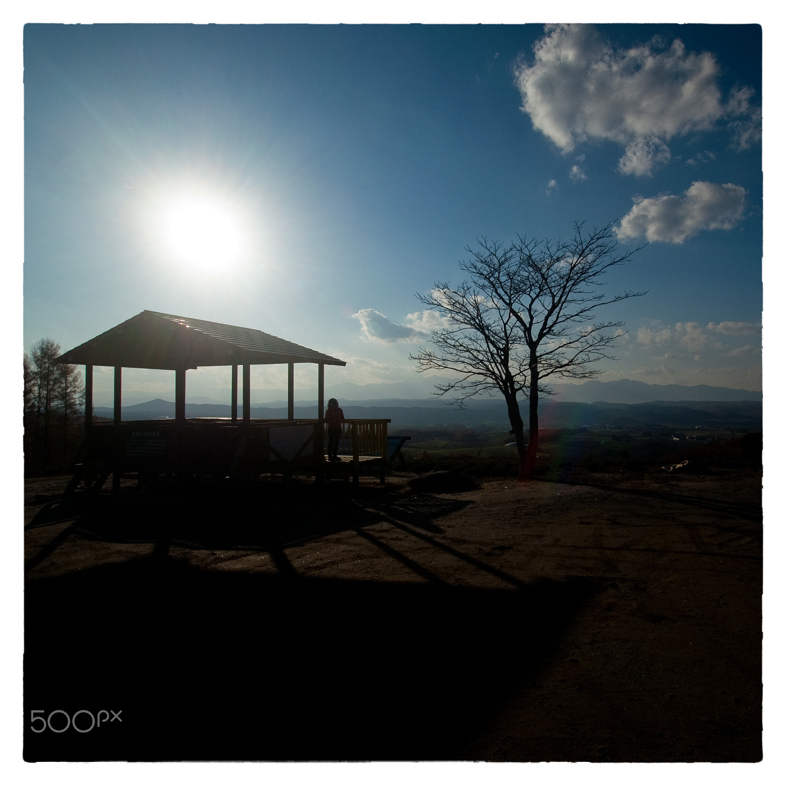 KONICA MINOLTA DYNAX 7D sample photo. Sunset on a mountain photography