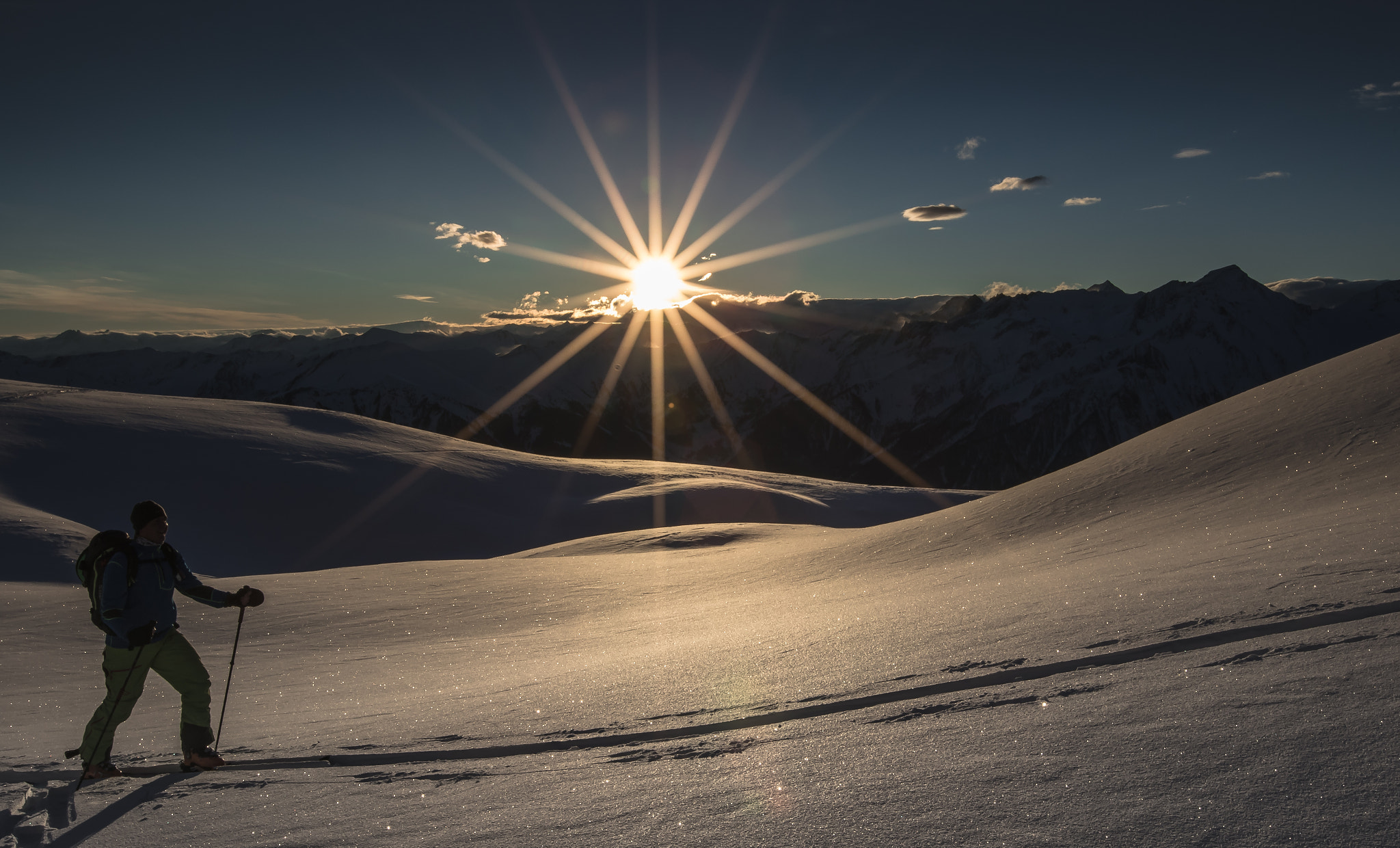 Canon EF 16-35mm F2.8L II USM sample photo. Sunrise in the mountains photography