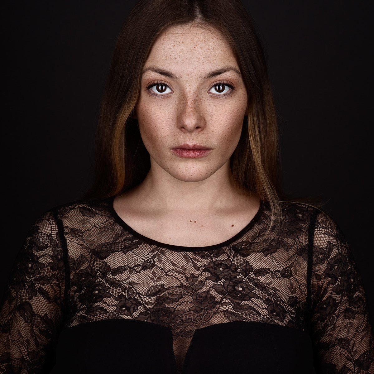85mm F1.8 sample photo. Olga photography