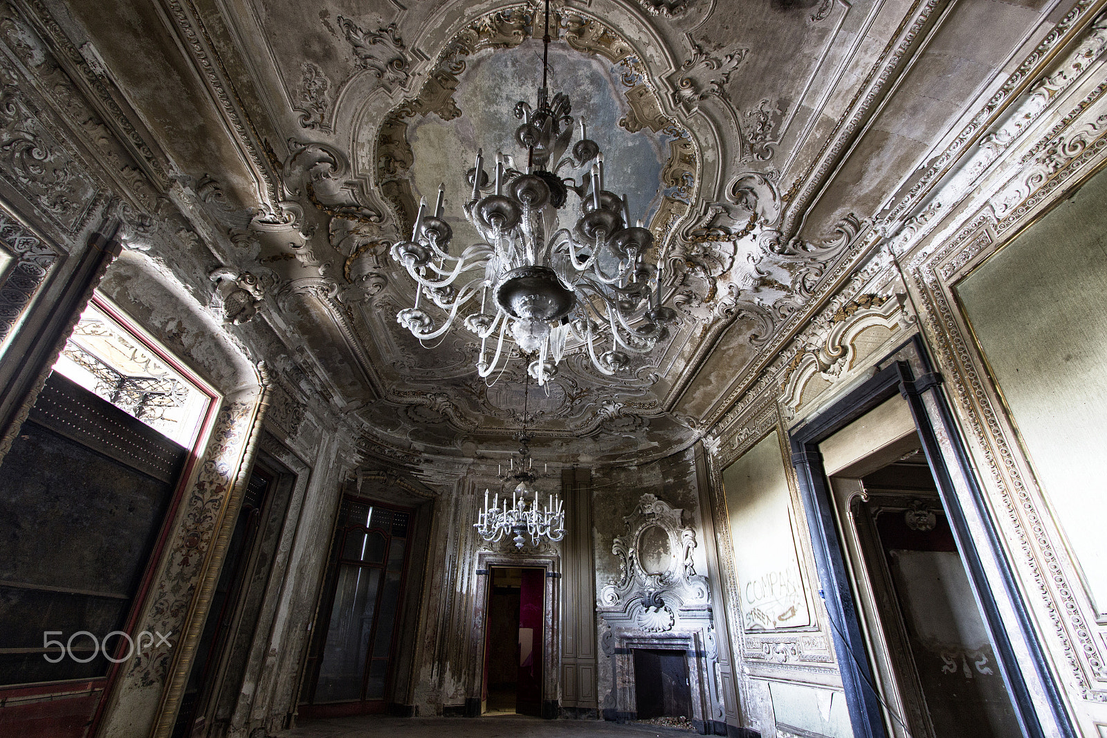 Canon EF-S 10-22mm F3.5-4.5 USM sample photo. Ballroom photography