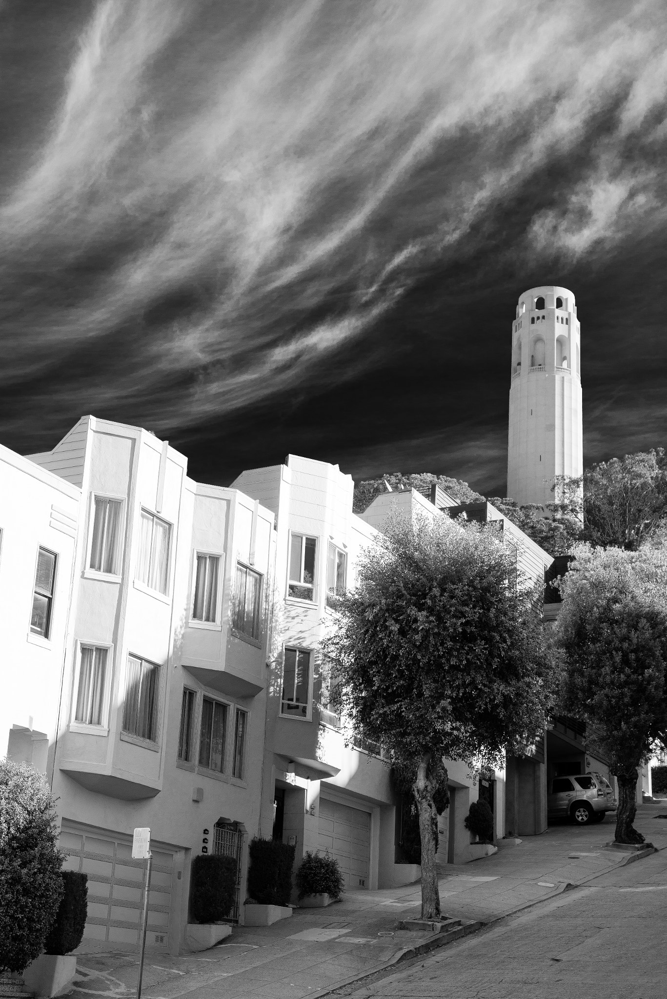 Nikon D600 + Sigma 24-105mm F4 DG OS HSM Art sample photo. Coit tower - san francisco photography