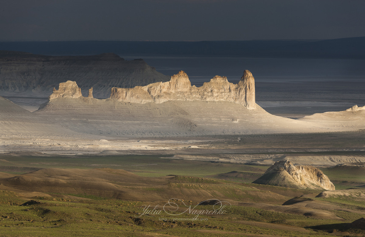Canon EOS-1Ds Mark III sample photo. The ustyurt plateau photography