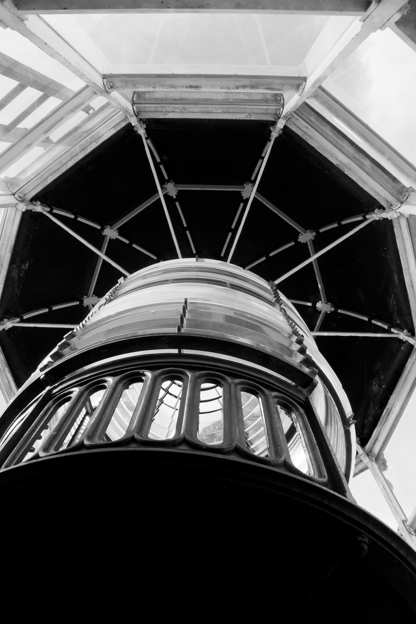 Nikon D3100 + Nikon AF-S DX Nikkor 18-135mm F3.5-5.6G ED-IF sample photo. The brain of the lighthouse photography