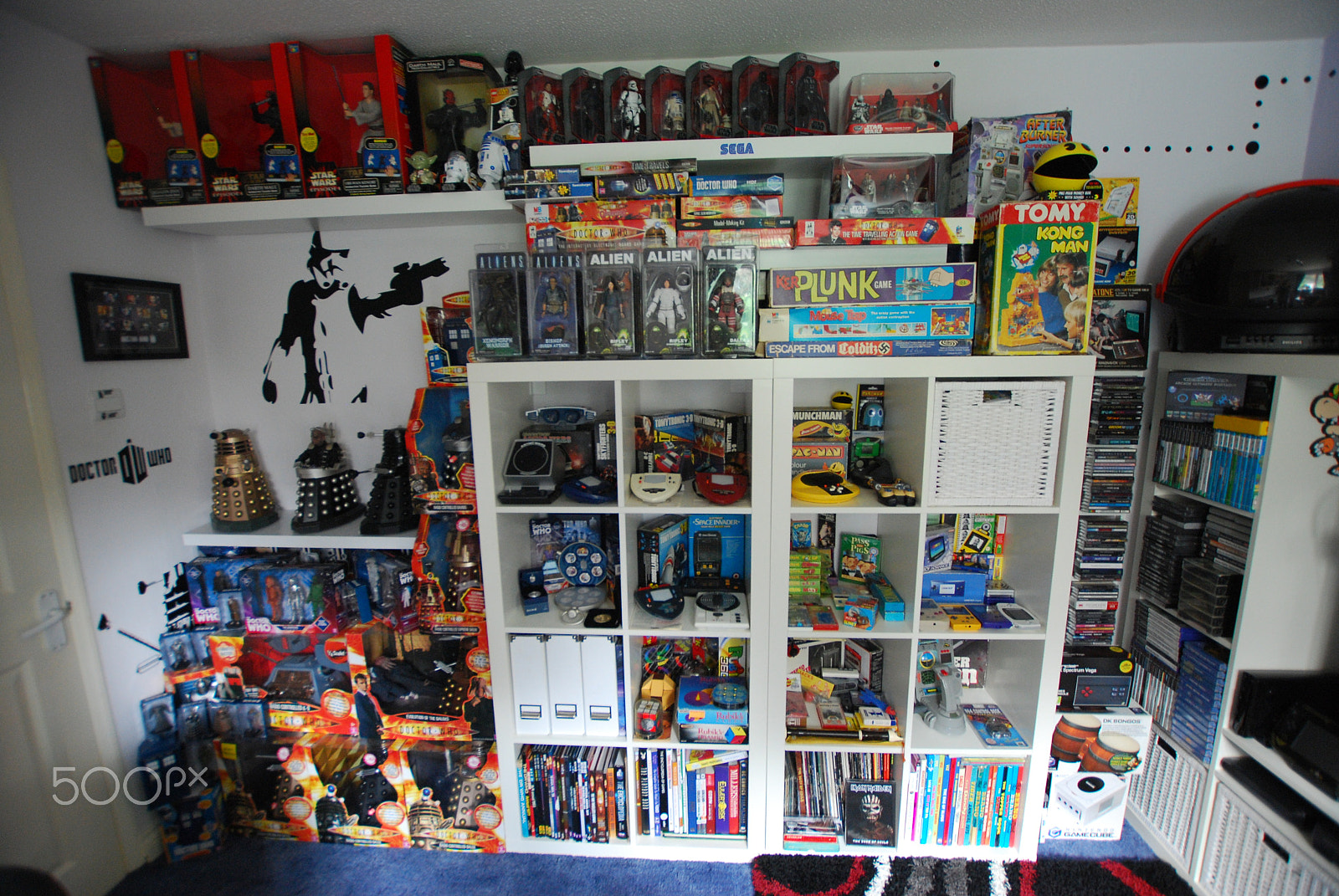 Nikon D60 sample photo. Retro gaming room one photography