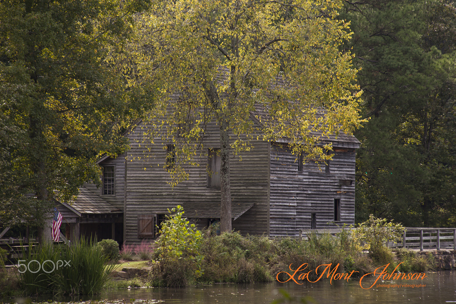 EF75-300mm f/4-5.6 sample photo. Old yates mill pond photography