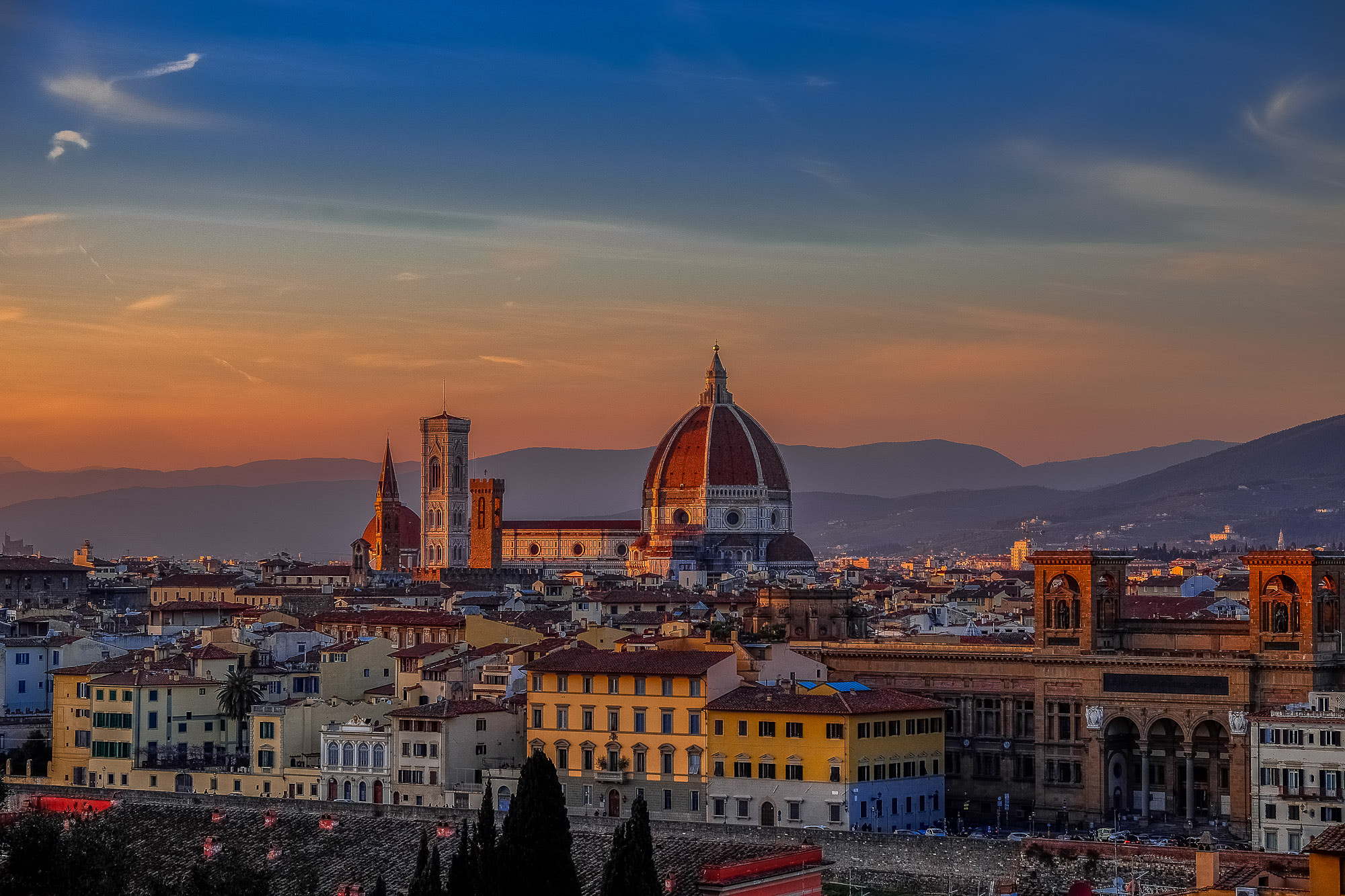 Fujifilm X-E2S + Fujifilm XF 18-55mm F2.8-4 R LM OIS sample photo. Santa maria del fiore e la biblioteca nazionale di firenze photography