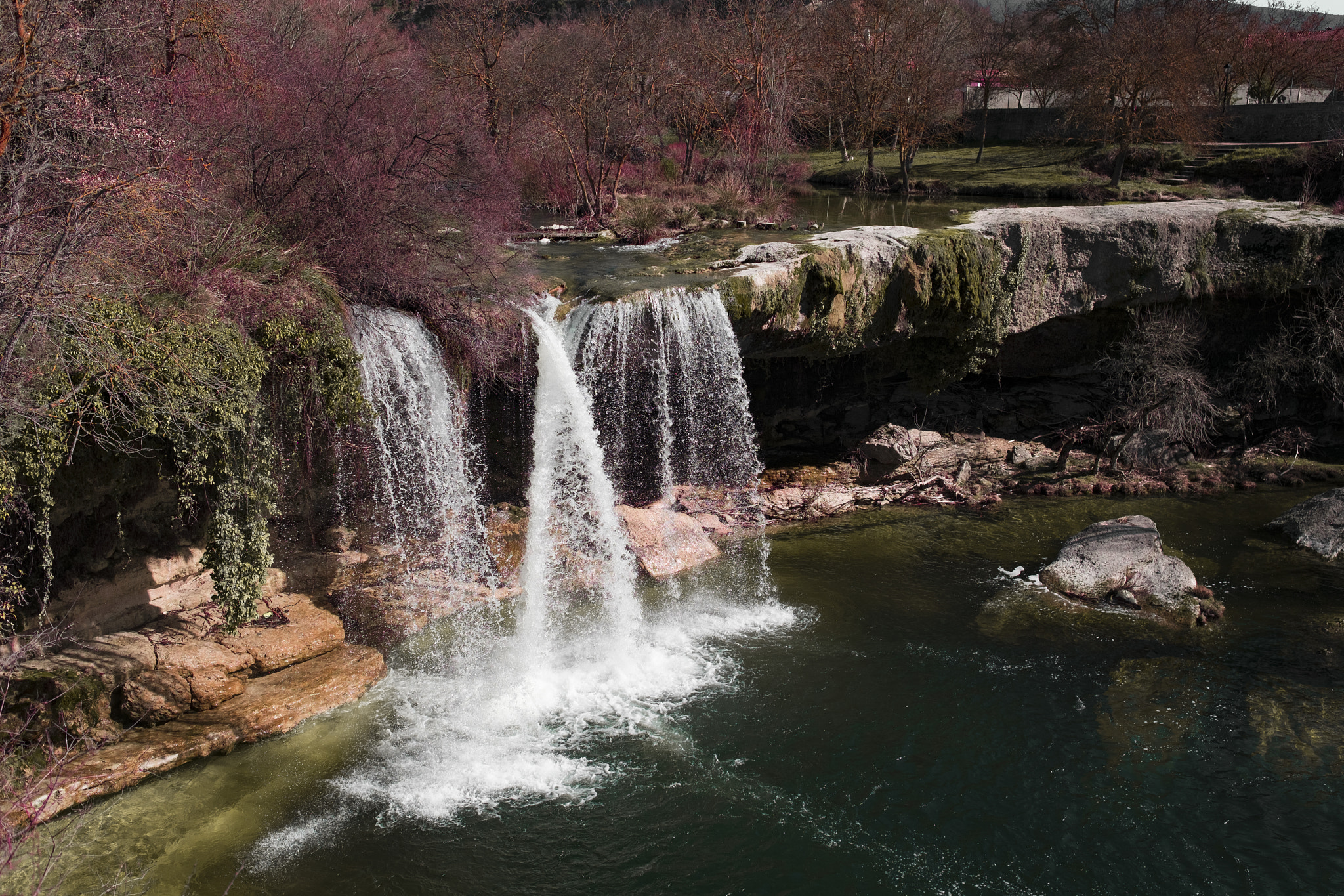 Fujifilm X-Pro2 sample photo. Cascada pedrosa de tobalina. photography