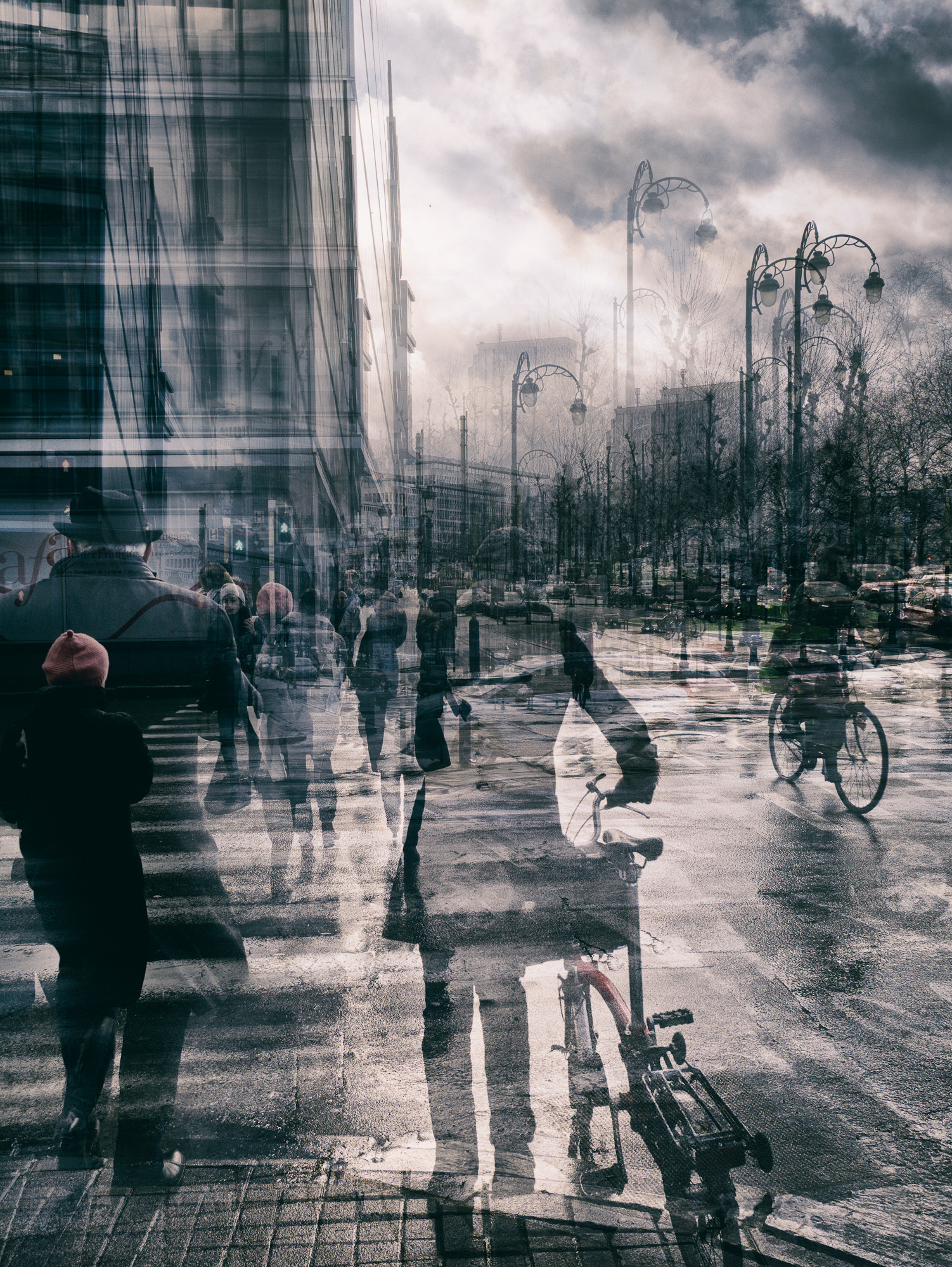 Panasonic Lumix DMC-GX85 (Lumix DMC-GX80 / Lumix DMC-GX7 Mark II) sample photo. A glitch in time and space photography