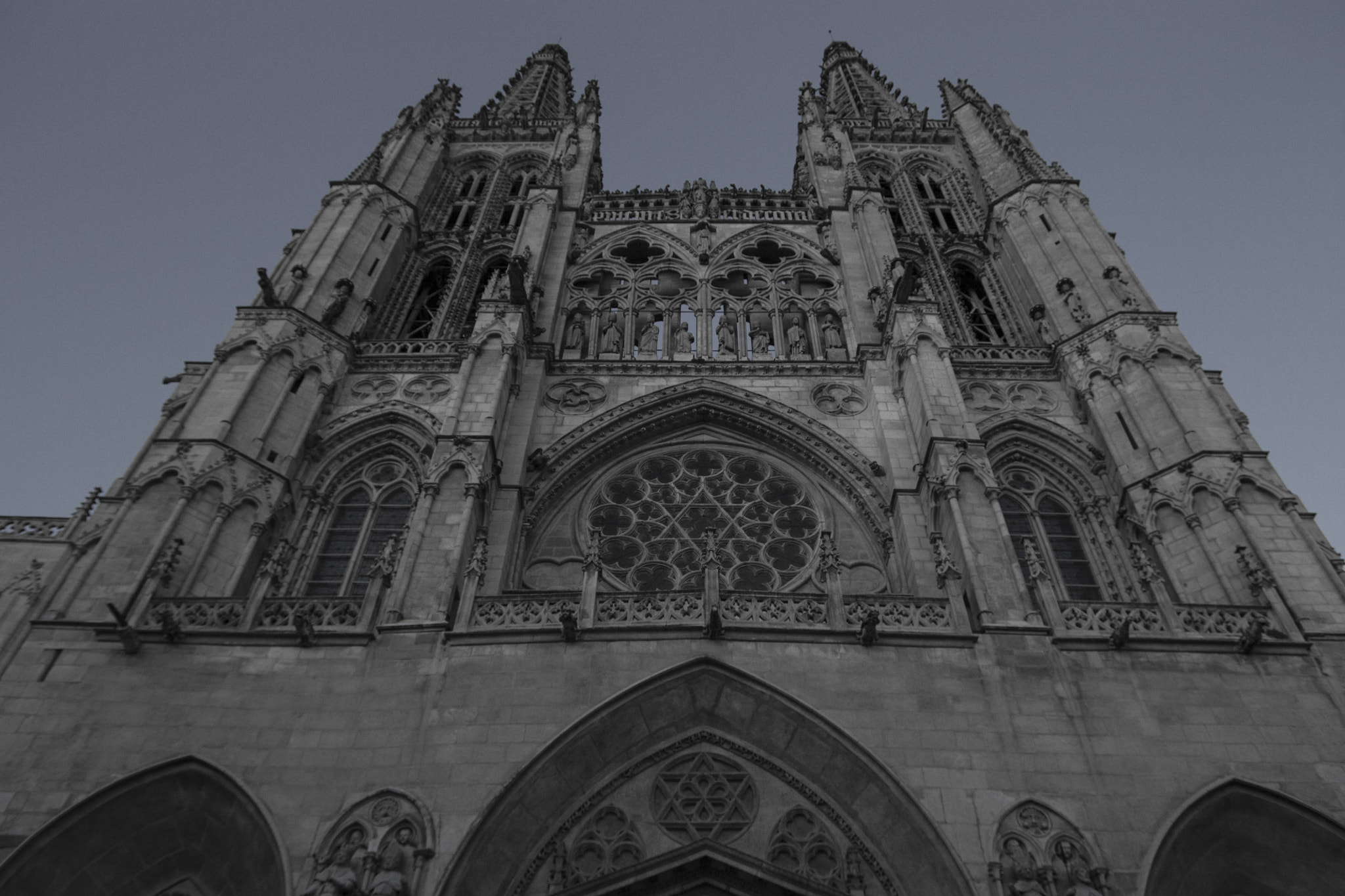 Tamron SP AF 17-50mm F2.8 XR Di II LD Aspherical (IF) sample photo. Catedral burgos photography
