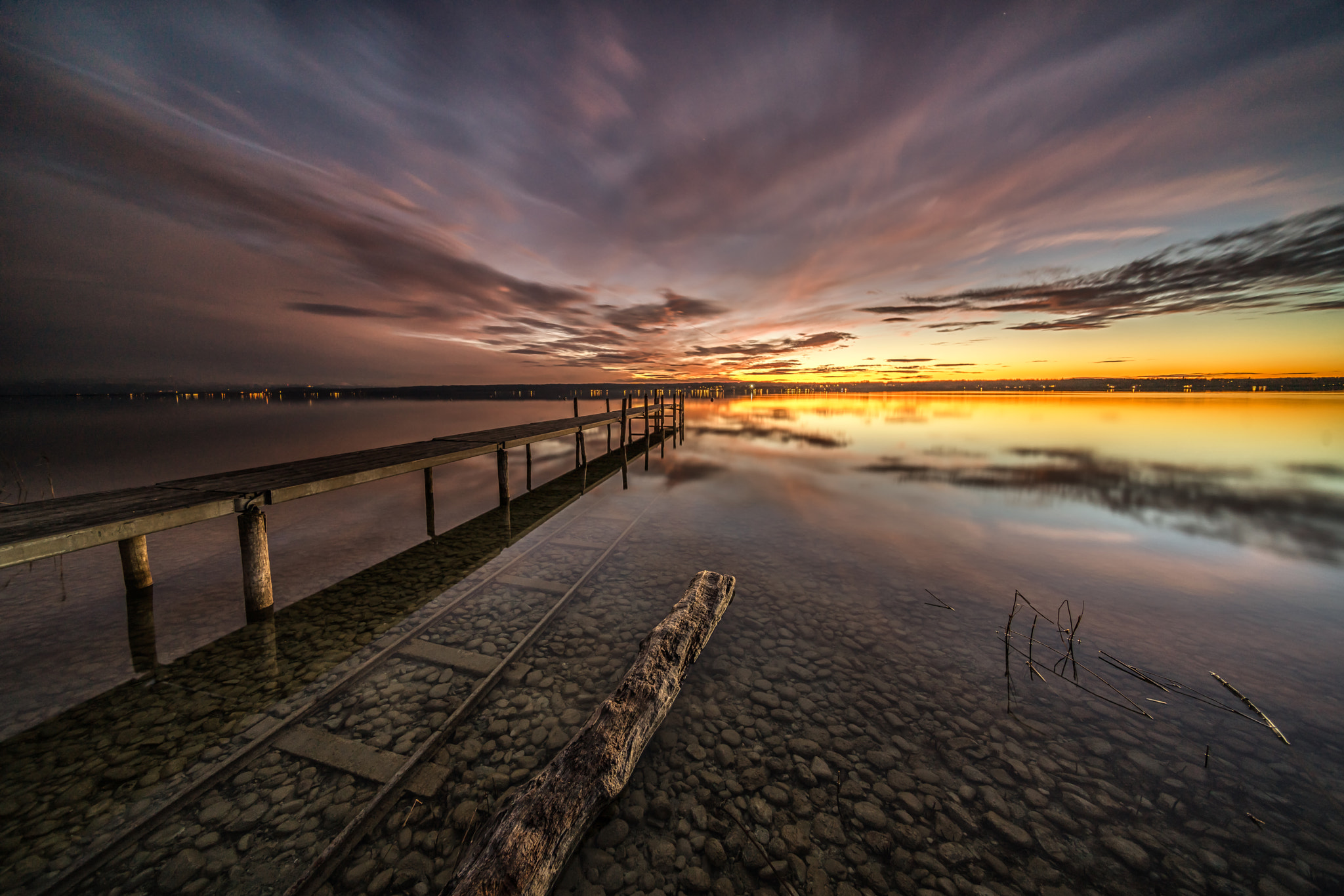 Voigtlander HELIAR-HYPER WIDE 10mm F5.6 sample photo. Perfect evening photography