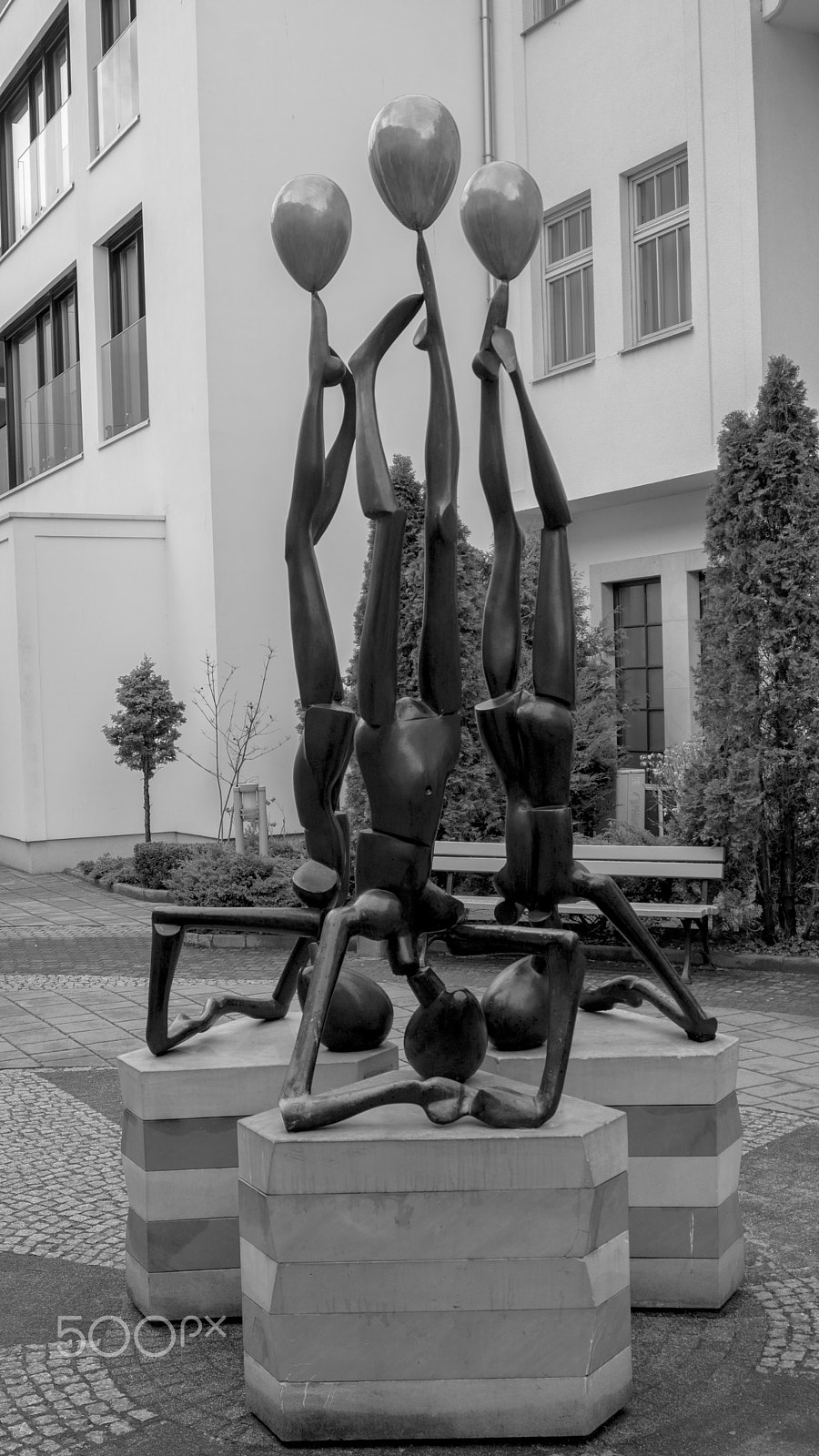 Sony SLT-A65 (SLT-A65V) + Sony DT 18-55mm F3.5-5.6 SAM sample photo. Three graces photography