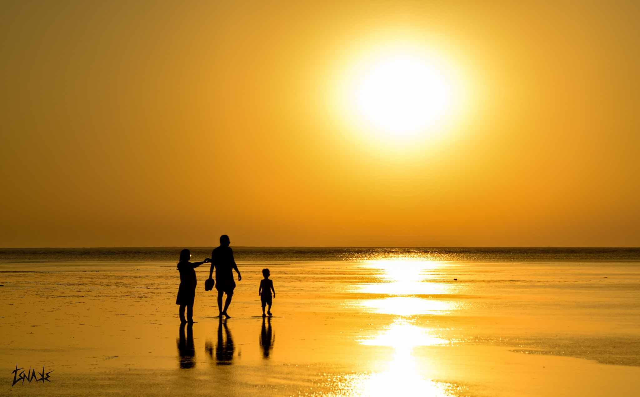 Nikon D3300 + Nikon AF Nikkor 50mm F1.8D sample photo. Sunset beauty photography