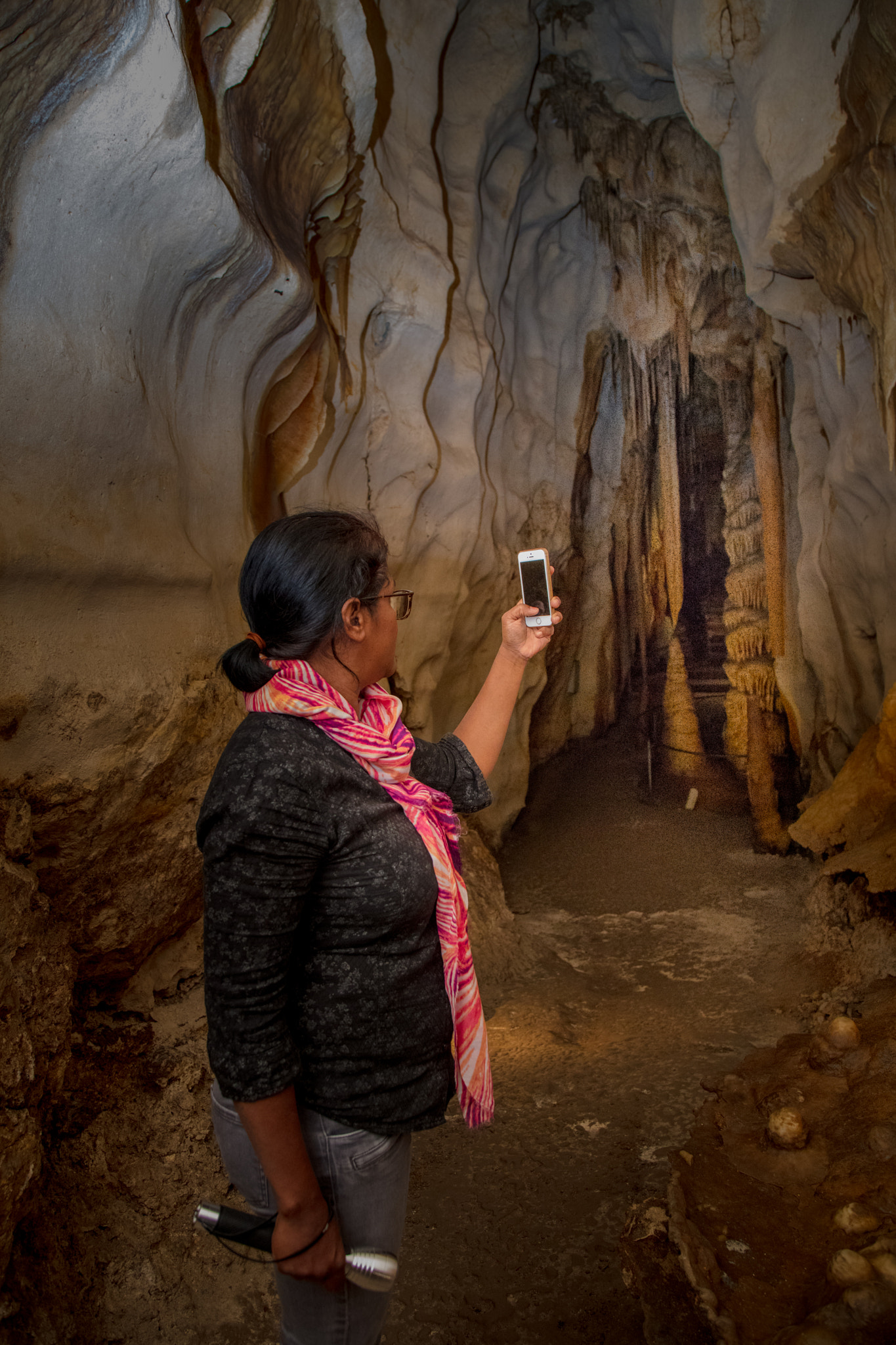 Canon EOS 5DS + Canon EF 24-105mm F4L IS USM sample photo. Princess margaret rose cave photography