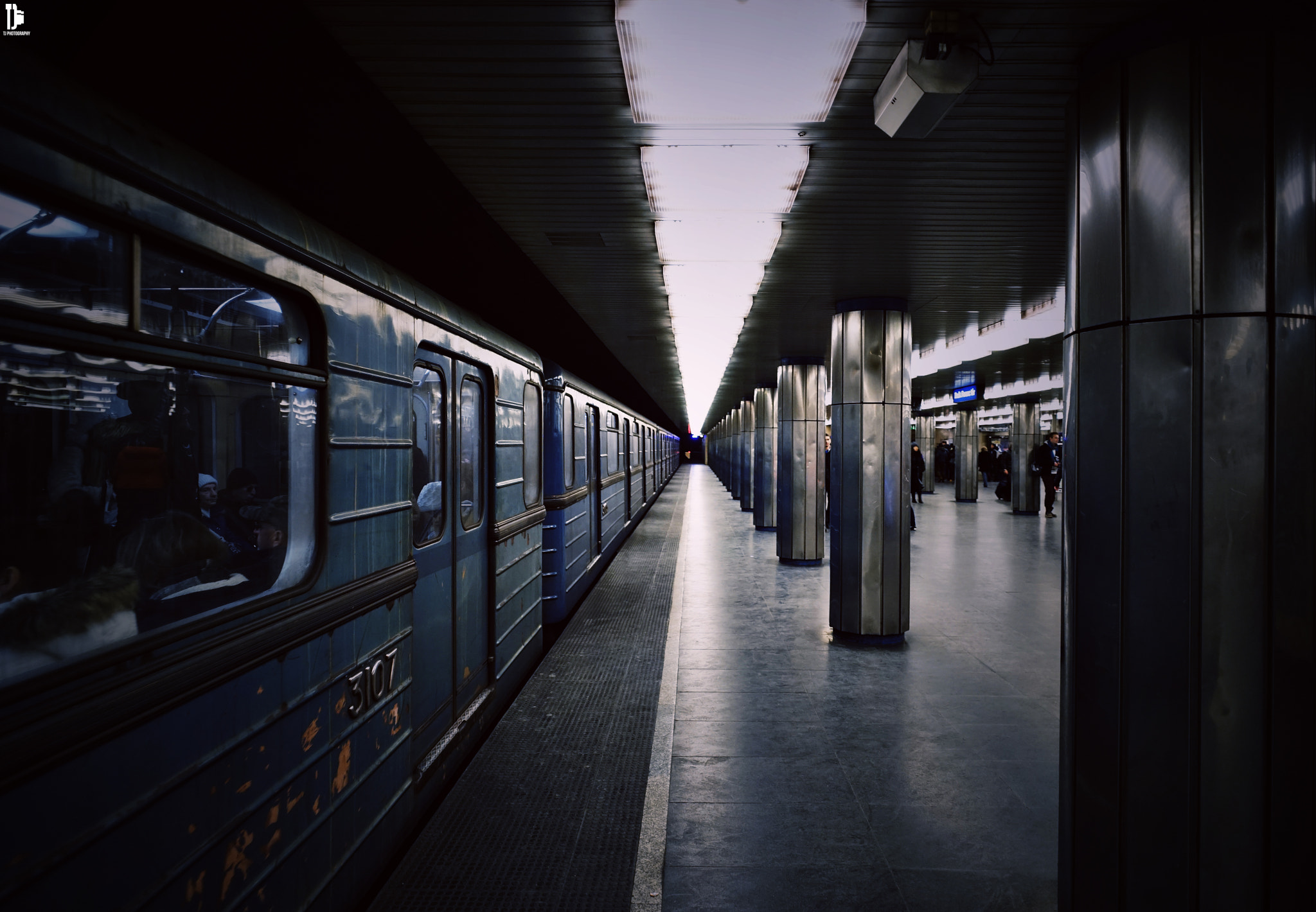 Sony a7 + 20mm F2.8 sample photo. Népliget budapest photography