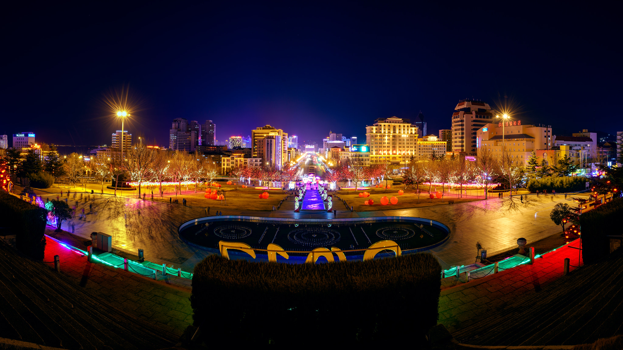 ZEISS Batis 25mm F2 sample photo. 2017 square of weihai photography