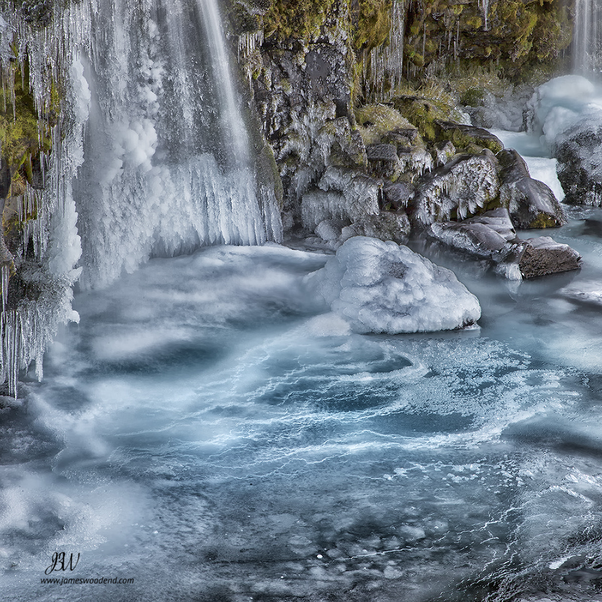 Canon EOS-1D X sample photo. Frozen waterfall photography