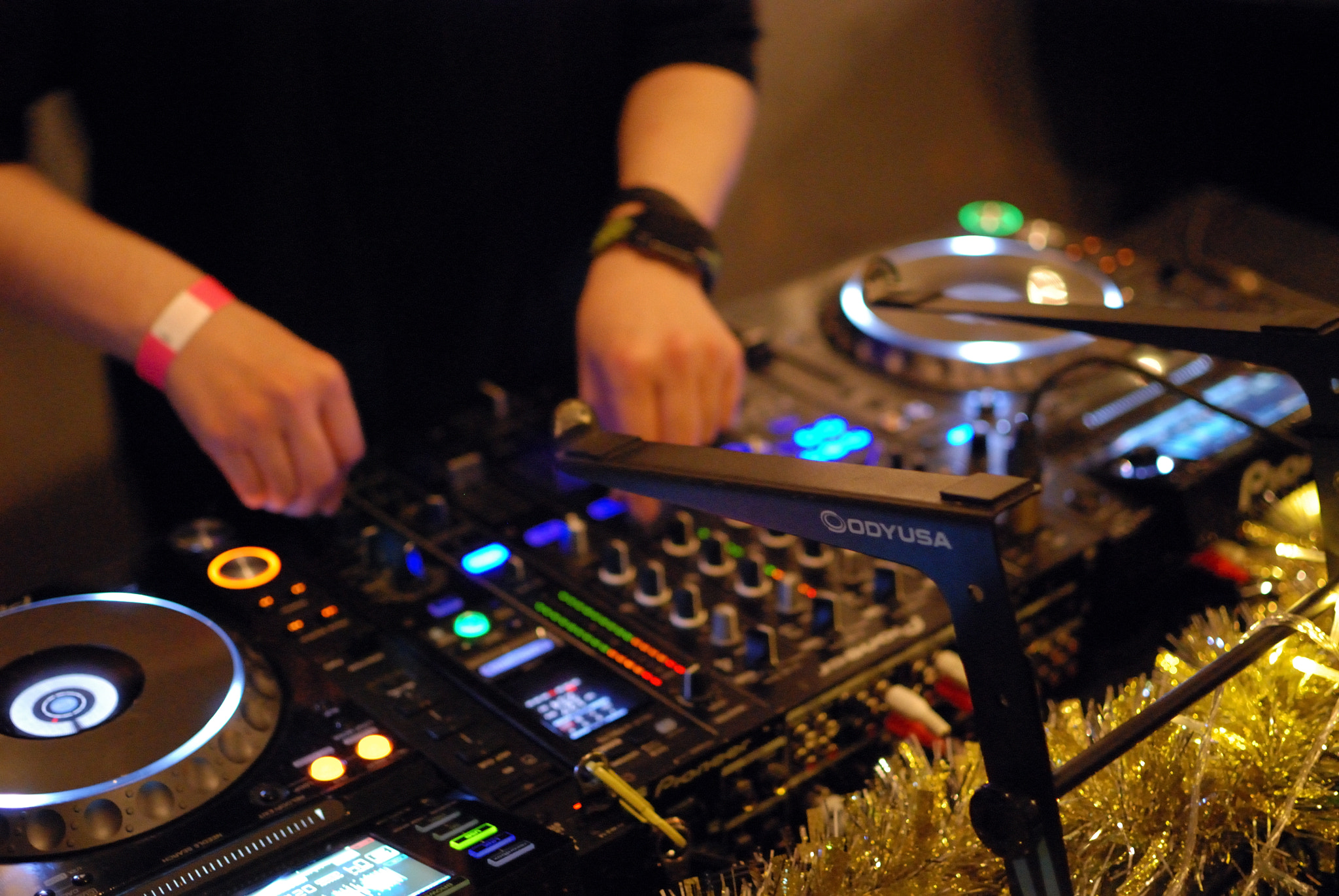 Nikon D80 sample photo. Dj photography