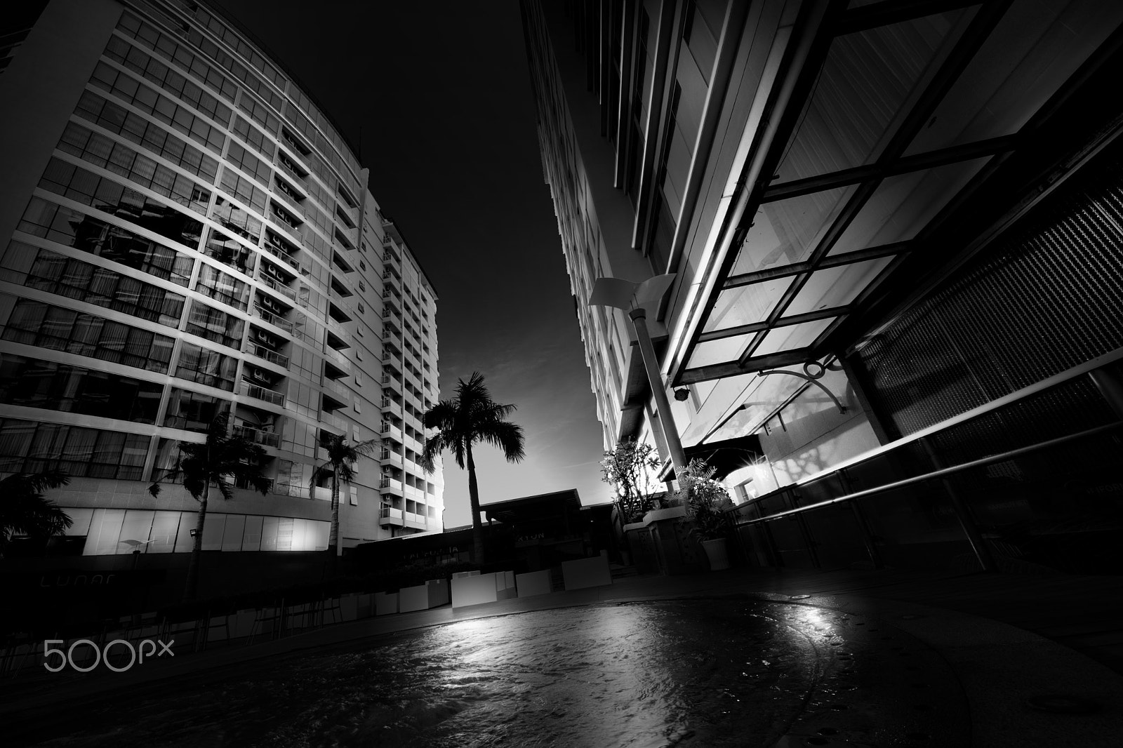 Canon EF 11-24mm F4L USM sample photo. The trade center photography