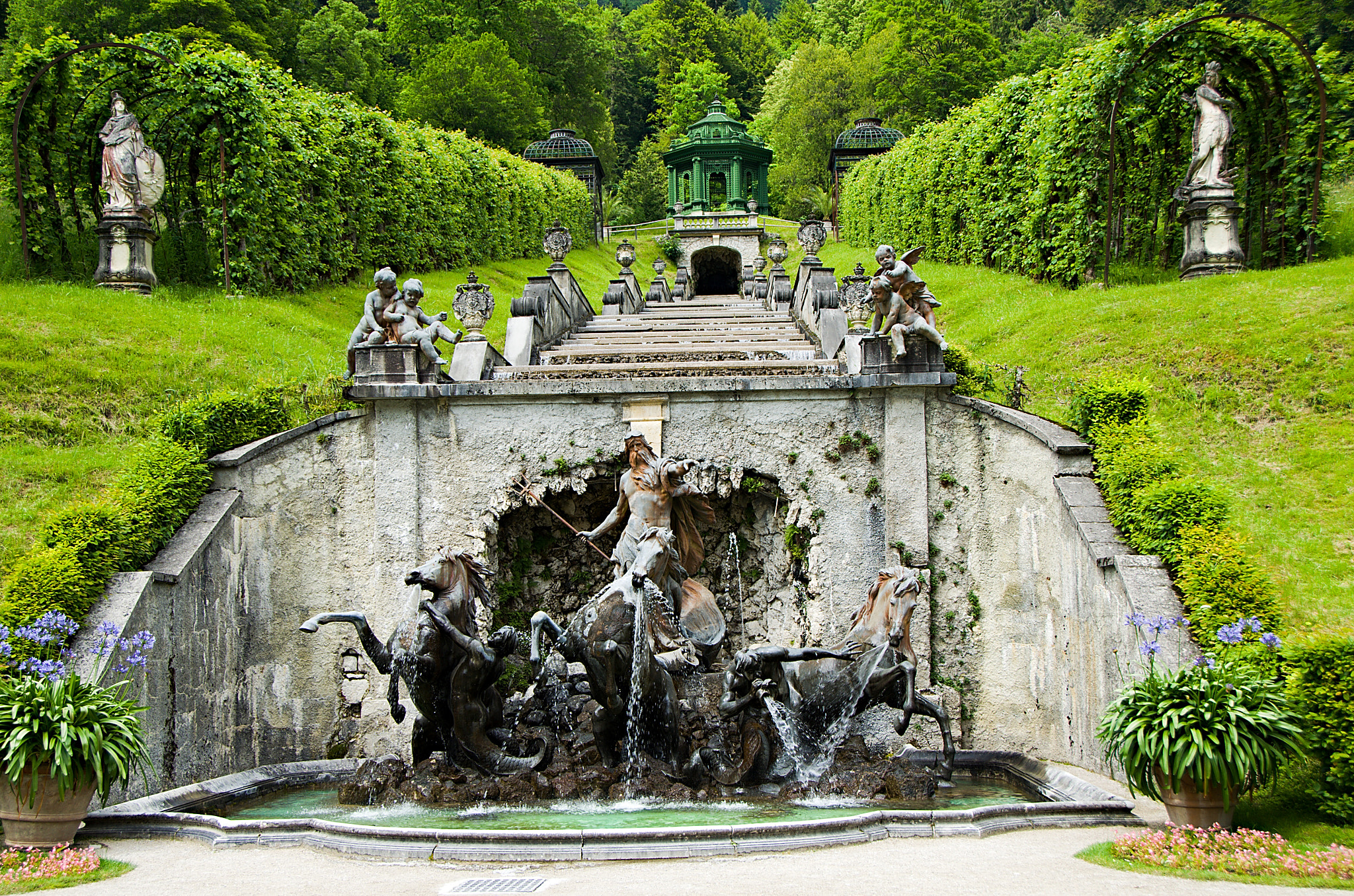 18.00 - 200.00 mm f/3.5 - 5.6 sample photo. Linderhof palace neptune cascade bavaria germany photography