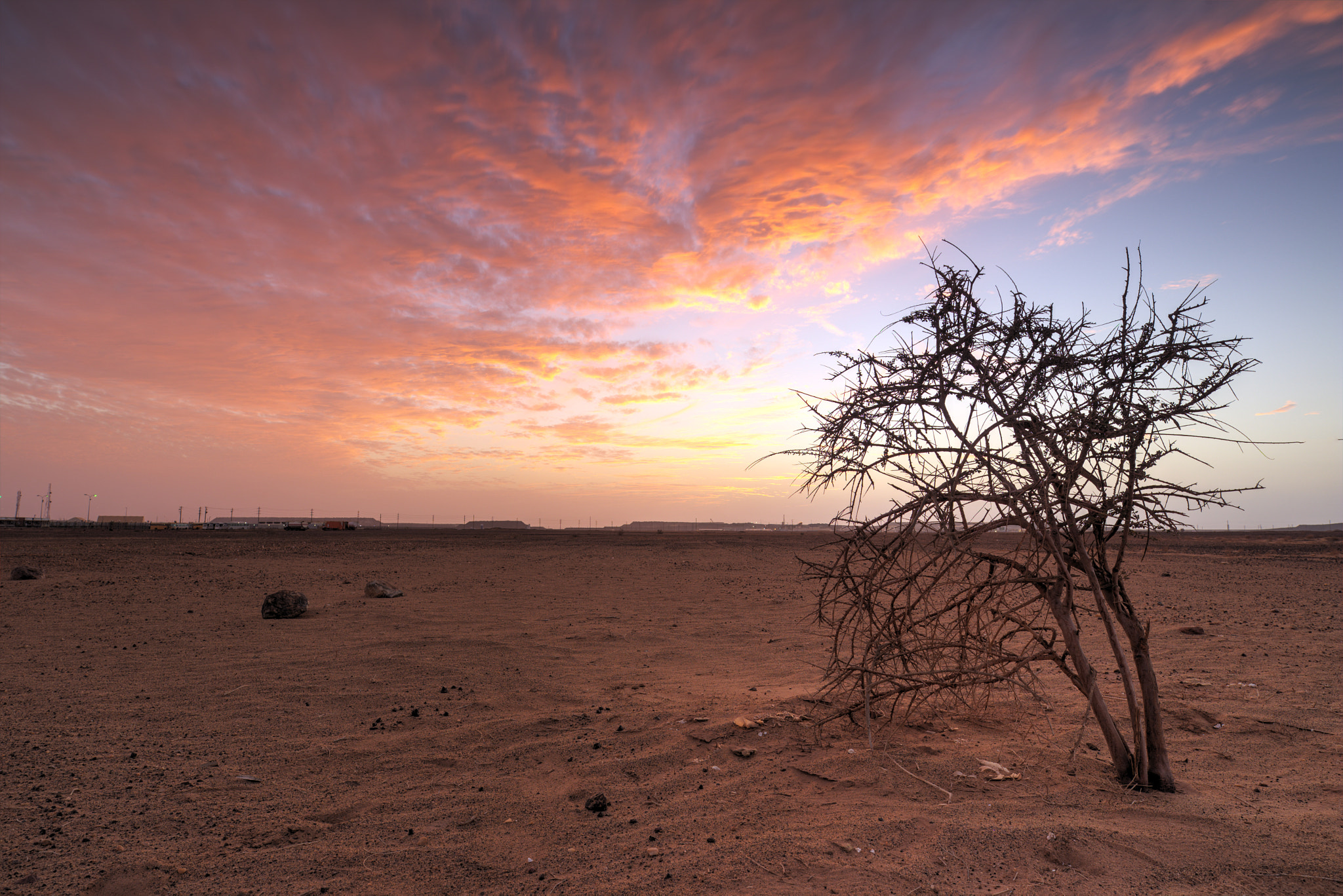 Sigma 20mm F1.4 DG HSM Art sample photo. Sunset tasiast photography