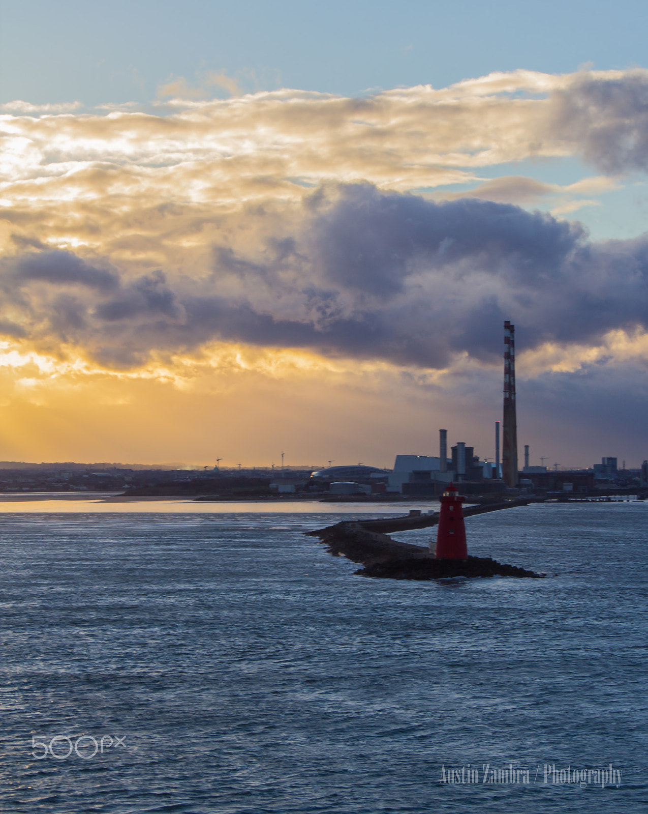 Canon EF-S 18-55mm F3.5-5.6 II sample photo. Poolbeg photography