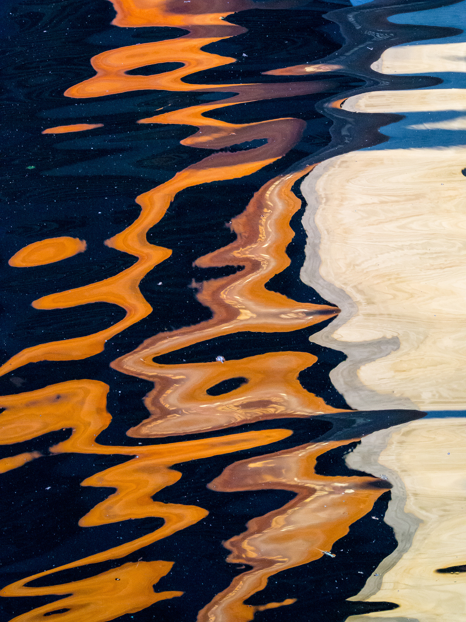 Olympus OM-D E-M5 sample photo. 520 construction reflections photography
